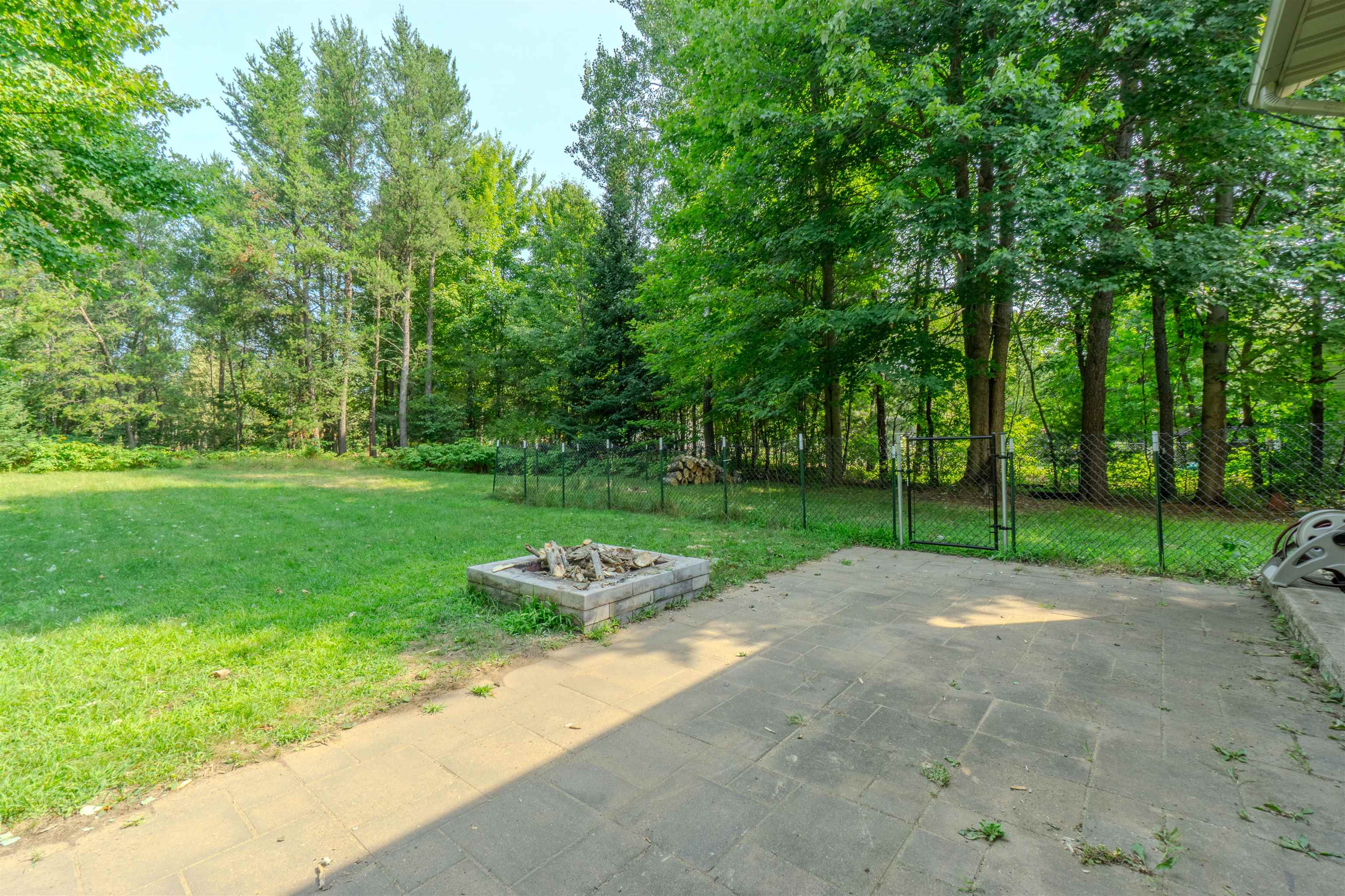 1934 FORSYTH ROAD, Kronenwetter, Wisconsin 54455, 3 Bedrooms Bedrooms, ,2 BathroomsBathrooms,Residential,For Sale,1934 FORSYTH ROAD,22603960