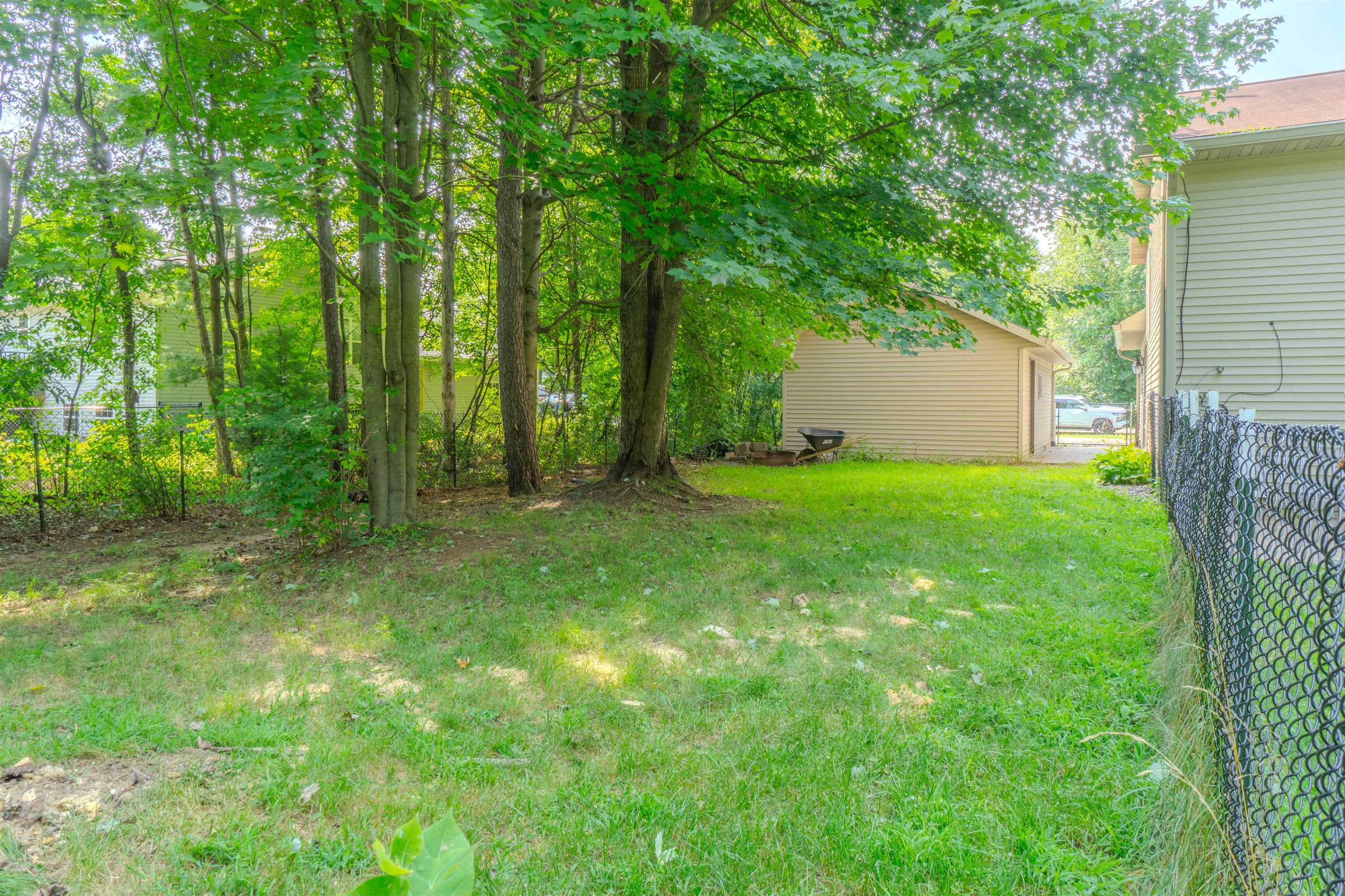 1934 FORSYTH ROAD, Kronenwetter, Wisconsin 54455, 3 Bedrooms Bedrooms, ,2 BathroomsBathrooms,Residential,For Sale,1934 FORSYTH ROAD,22603960