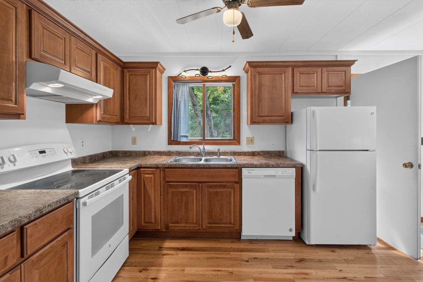 930 EAST COURT, Nekoosa, Wisconsin 54457, 2 Bedrooms Bedrooms, ,1 BathroomBathrooms,Residential,For Sale,930 EAST COURT,22603962