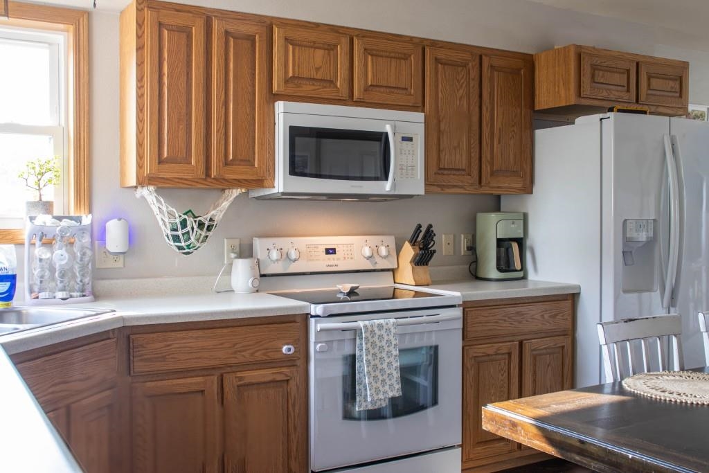 701 E 2ND STREET, Marshfield, Wisconsin 54449, 4 Bedrooms Bedrooms, ,2 BathroomsBathrooms,Residential,For Sale,701 E 2ND STREET,22603963