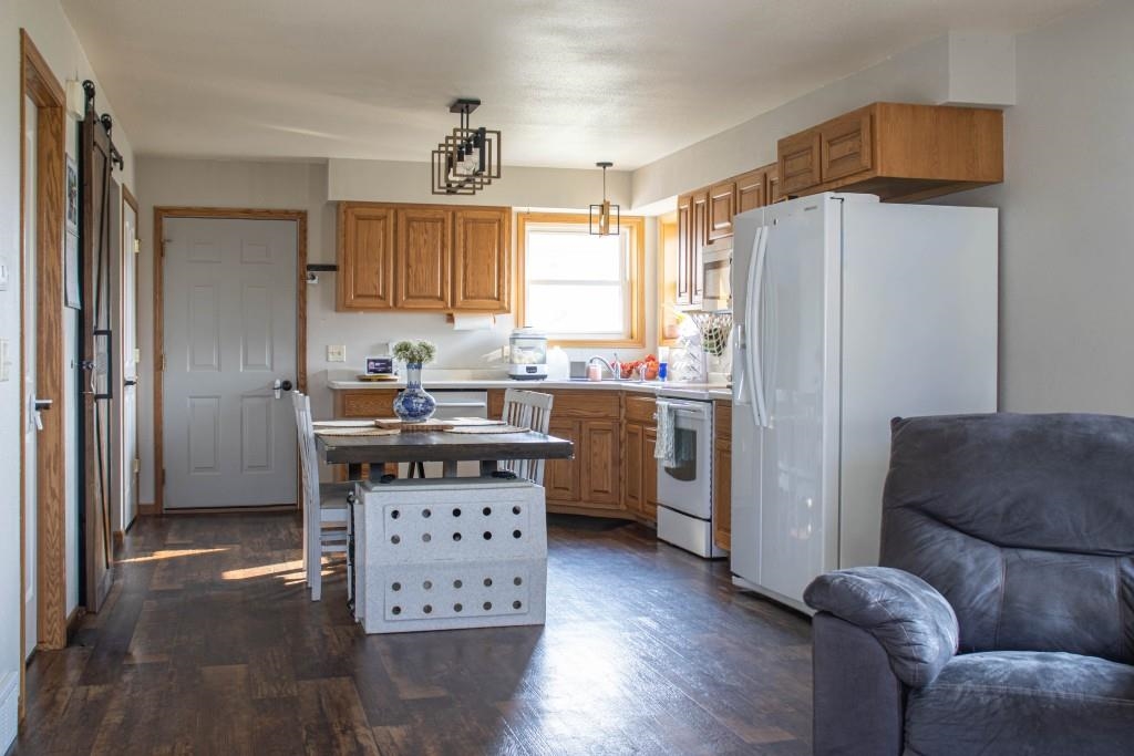 701 E 2ND STREET, Marshfield, Wisconsin 54449, 4 Bedrooms Bedrooms, ,2 BathroomsBathrooms,Residential,For Sale,701 E 2ND STREET,22603963