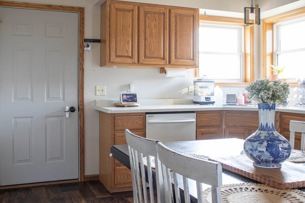 701 E 2ND STREET, Marshfield, Wisconsin 54449, 4 Bedrooms Bedrooms, ,2 BathroomsBathrooms,Residential,For Sale,701 E 2ND STREET,22603963