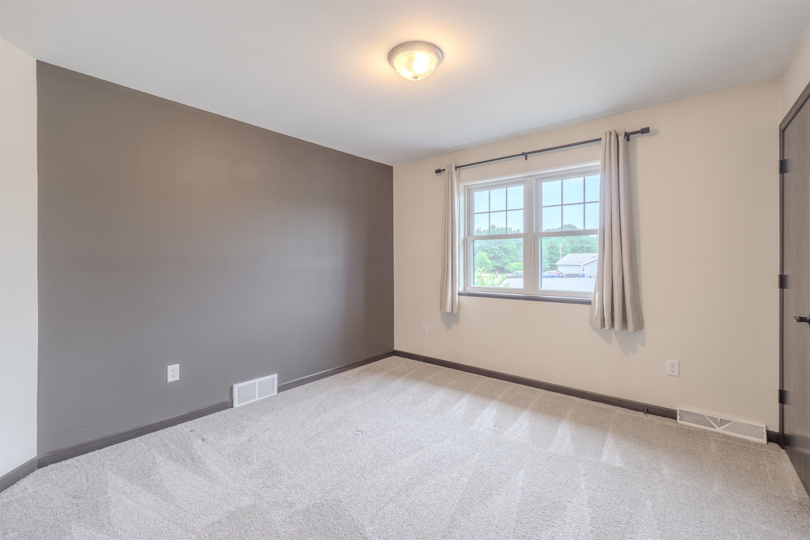 4906 QUIRT SANN DRIVE, Weston, Wisconsin 54476, 3 Bedrooms Bedrooms, ,2 BathroomsBathrooms,Residential,For Sale,4906 QUIRT SANN DRIVE,22603965