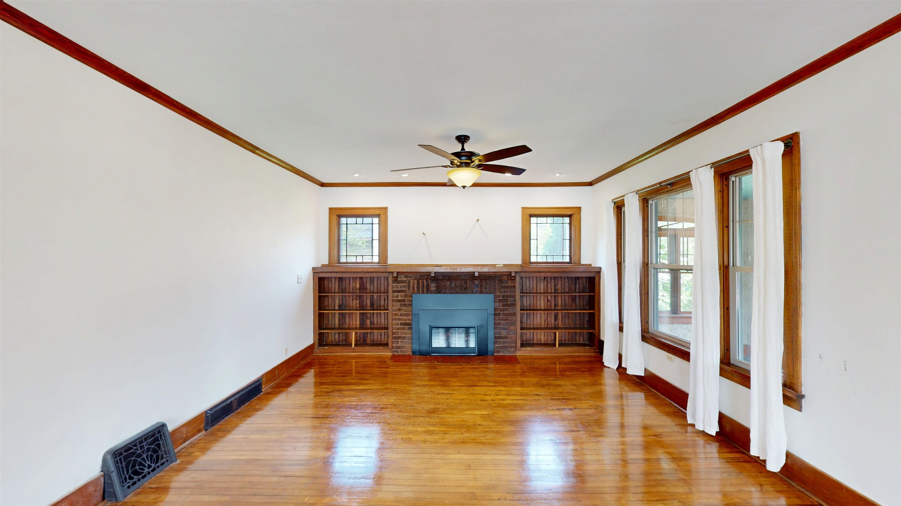 223 S 3RD STREET, Colby, Wisconsin 54421, 3 Bedrooms Bedrooms, ,2 BathroomsBathrooms,Residential,For Sale,223 S 3RD STREET,22603966