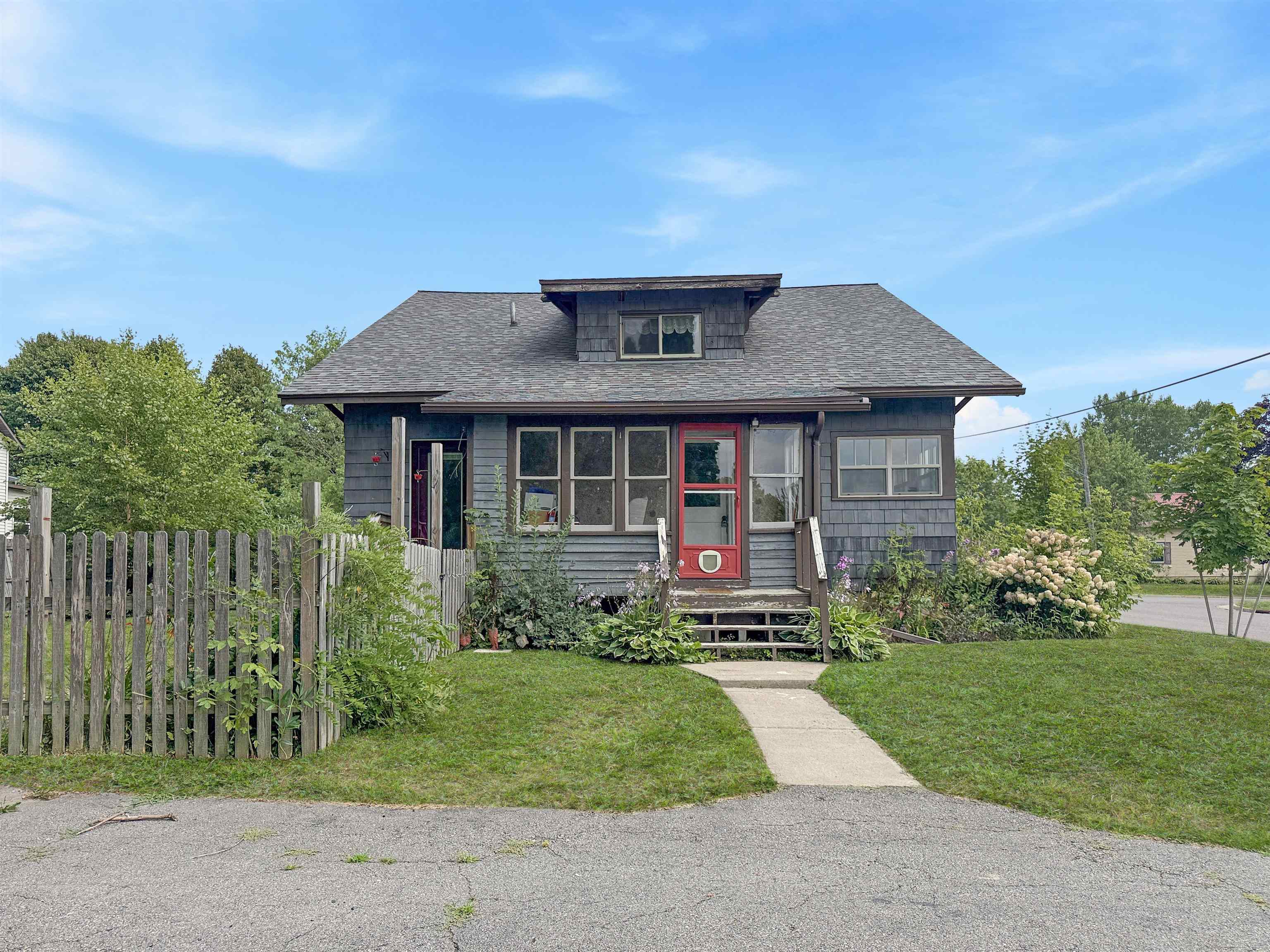 223 S 3RD STREET, Colby, Wisconsin 54421, 3 Bedrooms Bedrooms, ,2 BathroomsBathrooms,Residential,For Sale,223 S 3RD STREET,22603966