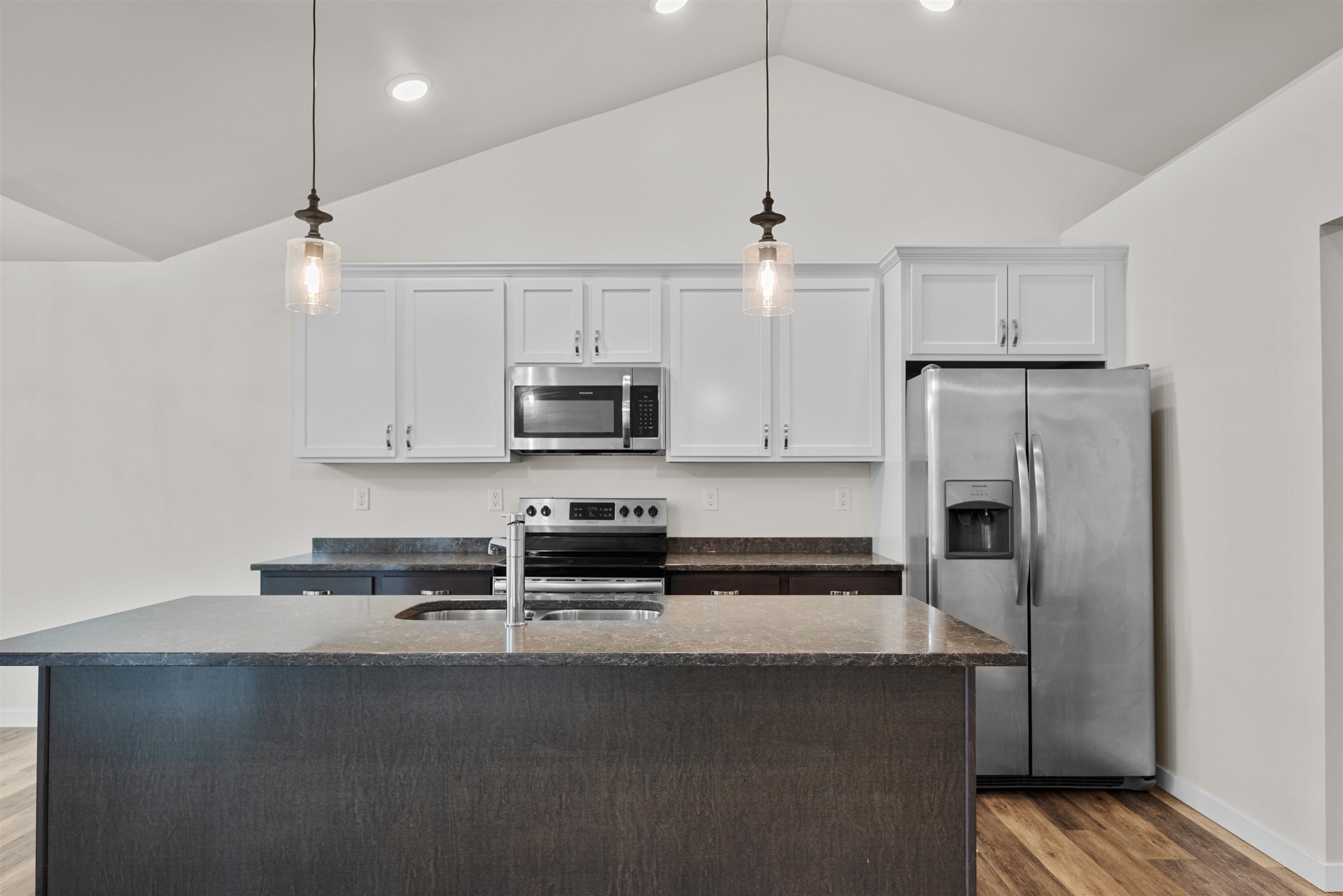335 ALLEN STREET, Amherst, Wisconsin 54406, 4 Bedrooms Bedrooms, ,3 BathroomsBathrooms,Residential,For Sale,335 ALLEN STREET,22603967