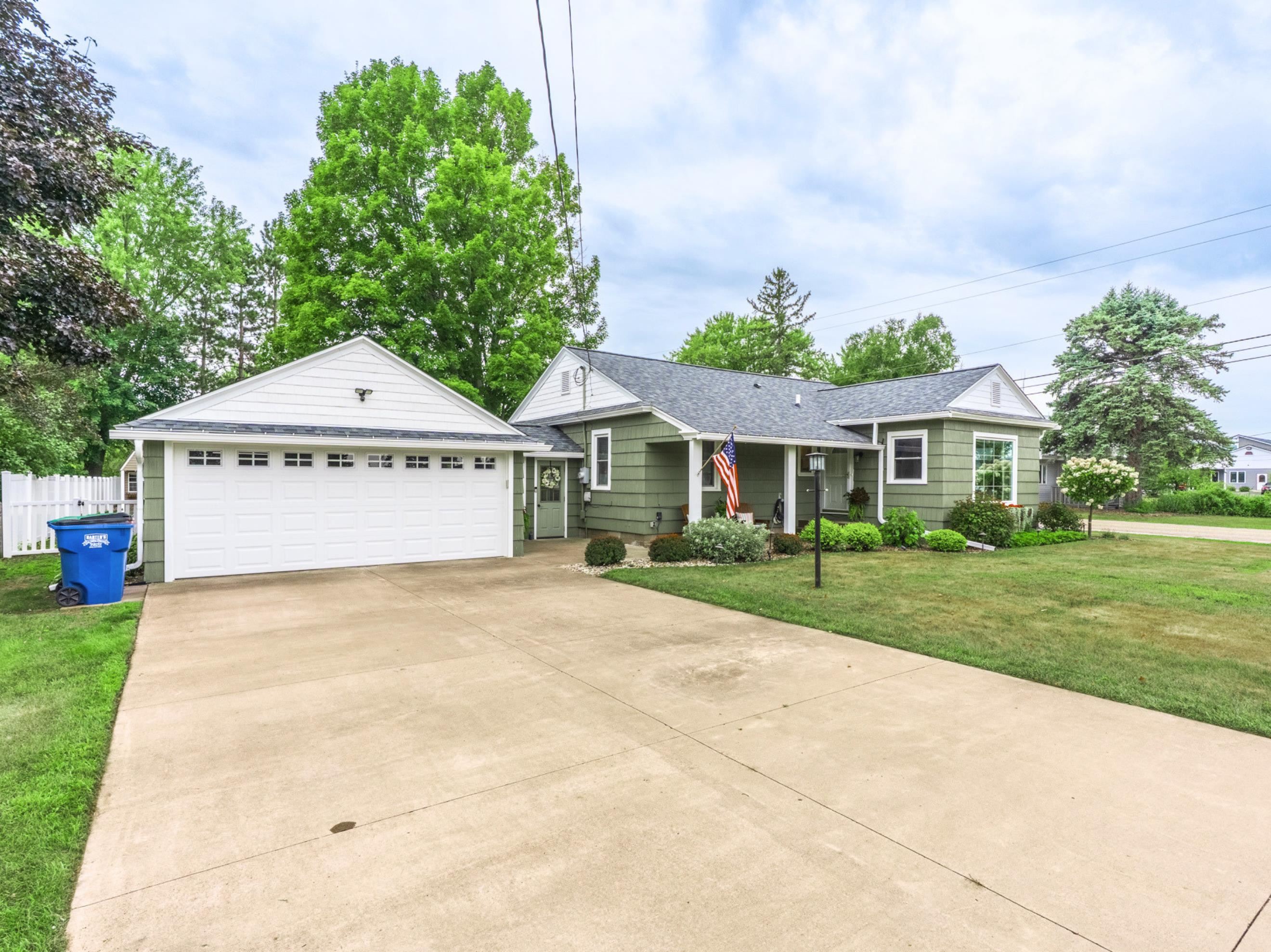 151611 ROBIN LANE, Wausau, Wisconsin 54401, 3 Bedrooms Bedrooms, ,2 BathroomsBathrooms,Residential,For Sale,151611 ROBIN LANE,22603968