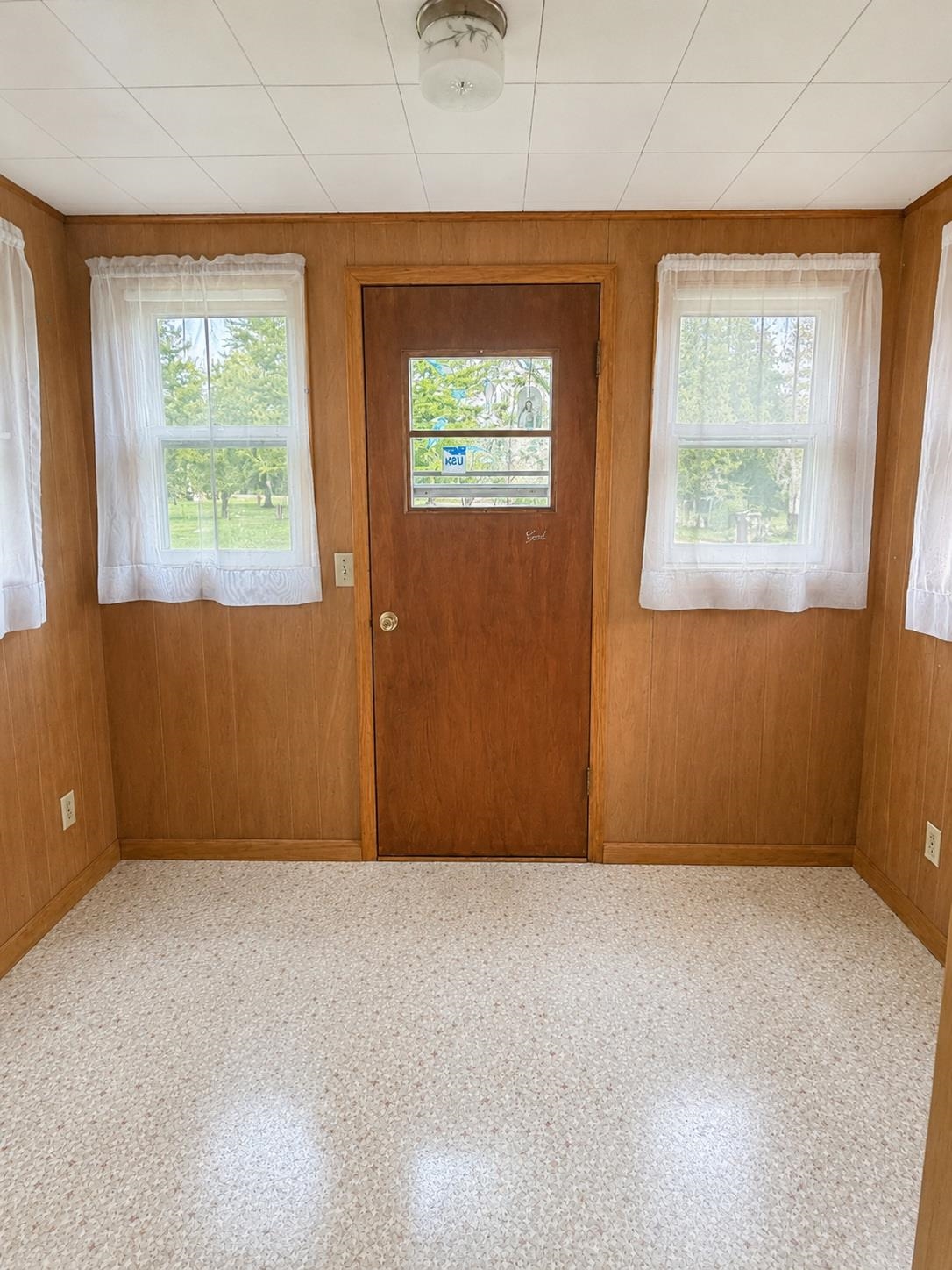 627 WALLACE PLACE, WHITING, Wisconsin 54481, 3 Bedrooms Bedrooms, ,1 BathroomBathrooms,Residential,For Sale,627 WALLACE PLACE,22603978
