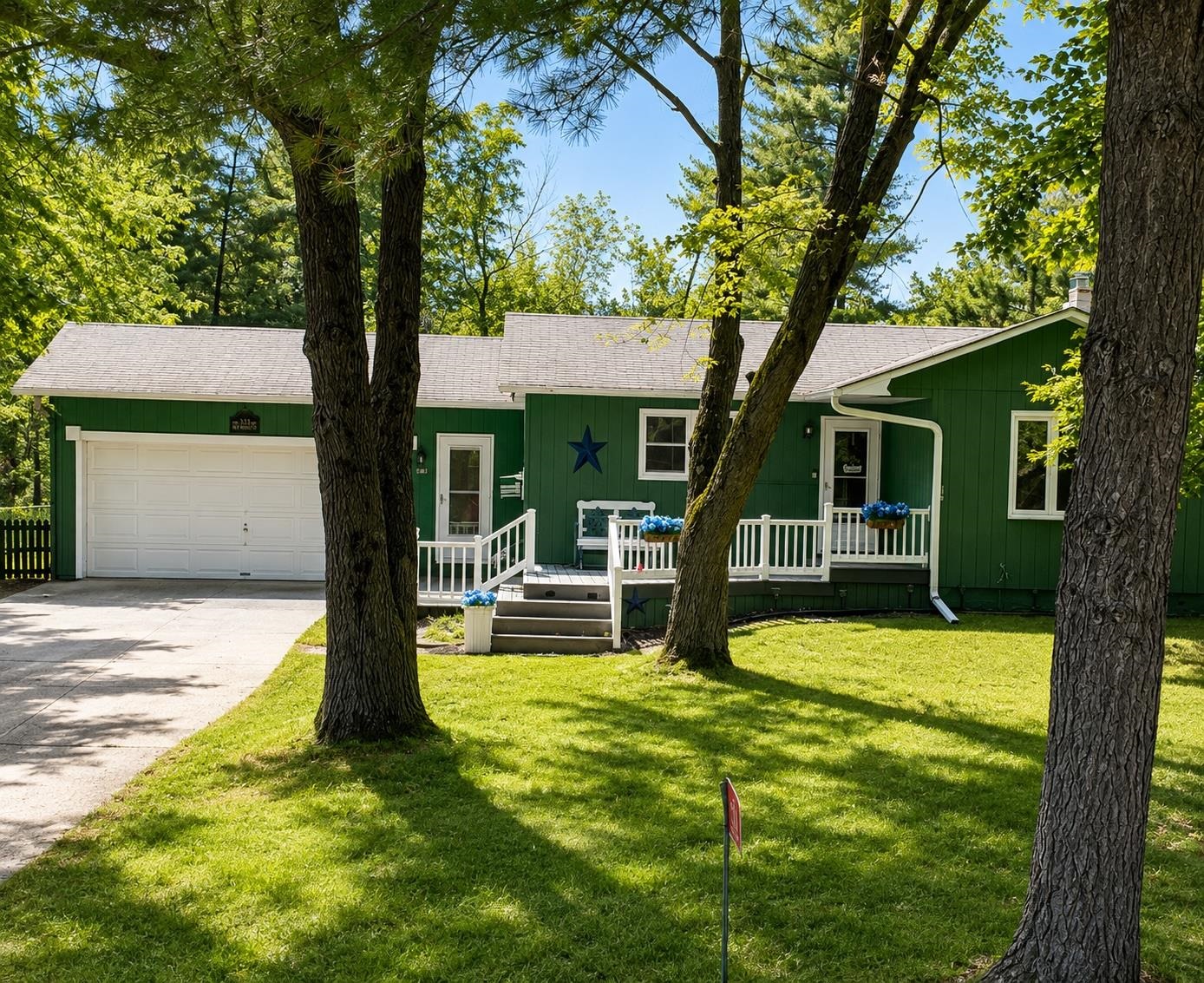 333 NEW MARKET COURT, Nekoosa, Wisconsin 54457, 2 Bedrooms Bedrooms, ,1 BathroomBathrooms,Residential,For Sale,333 NEW MARKET COURT,22603979