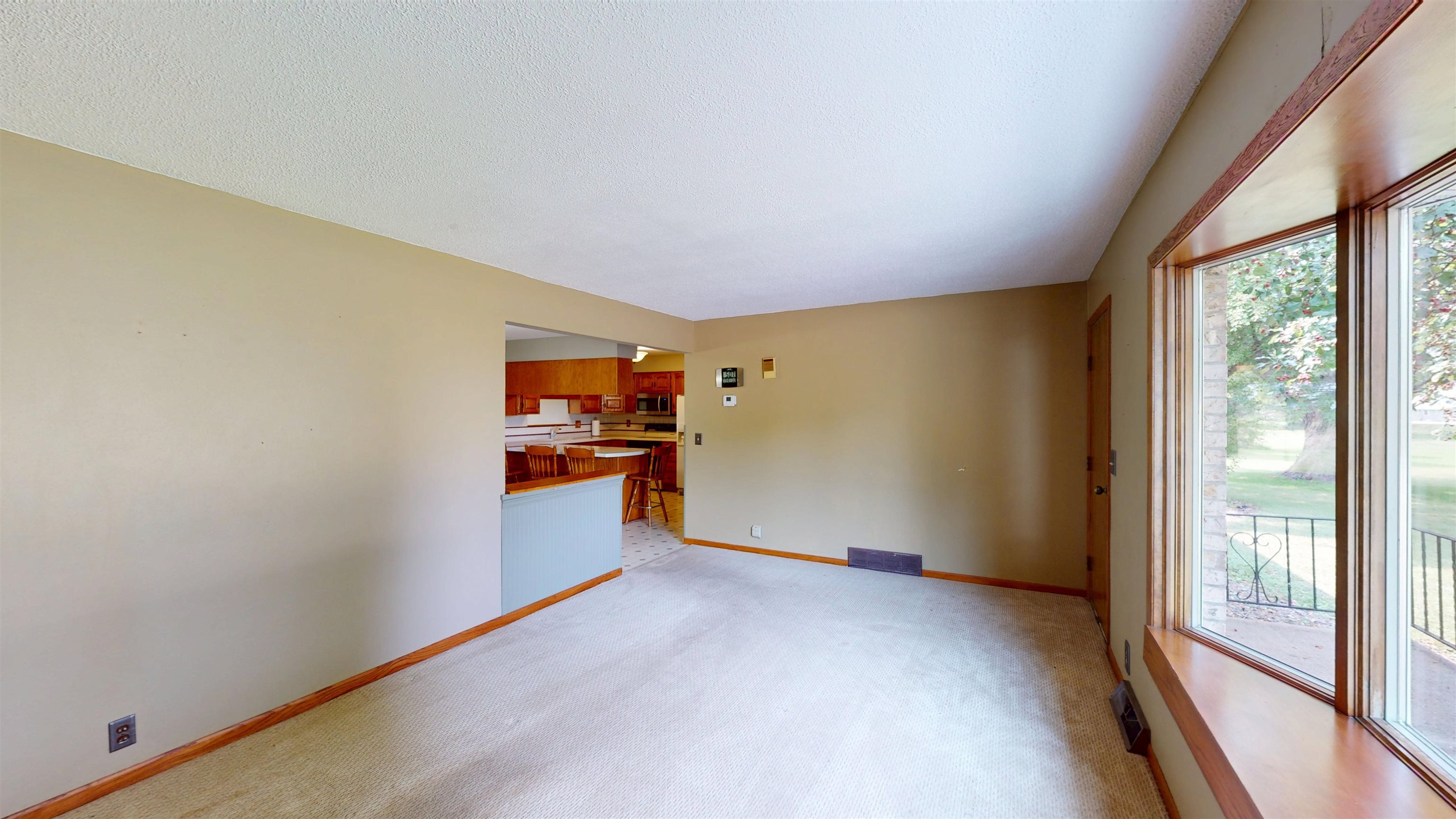 100335 DRAPER ROAD, Dorchester, Wisconsin 54425, 3 Bedrooms Bedrooms, ,2 BathroomsBathrooms,Residential,For Sale,100335 DRAPER ROAD,22603980