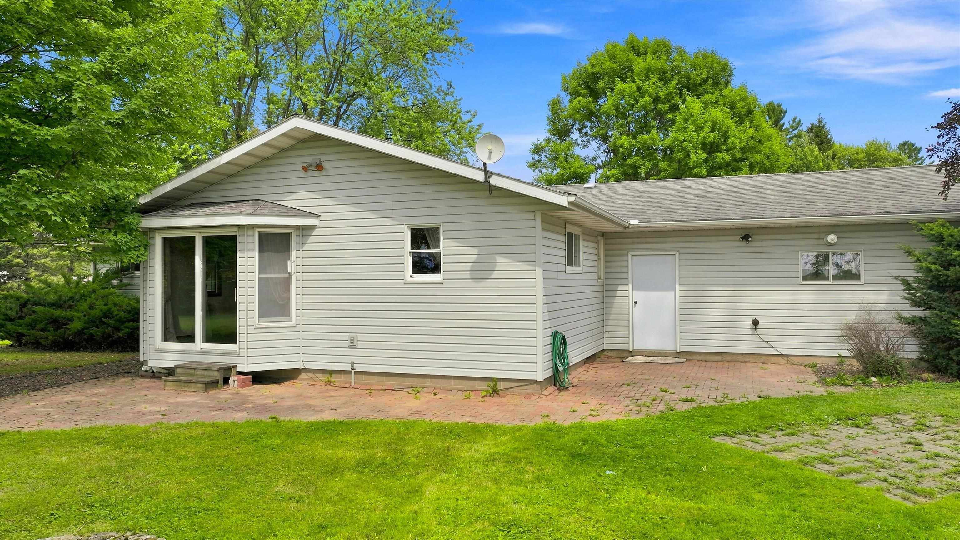 100335 DRAPER ROAD, Dorchester, Wisconsin 54425, 3 Bedrooms Bedrooms, ,2 BathroomsBathrooms,Residential,For Sale,100335 DRAPER ROAD,22603980