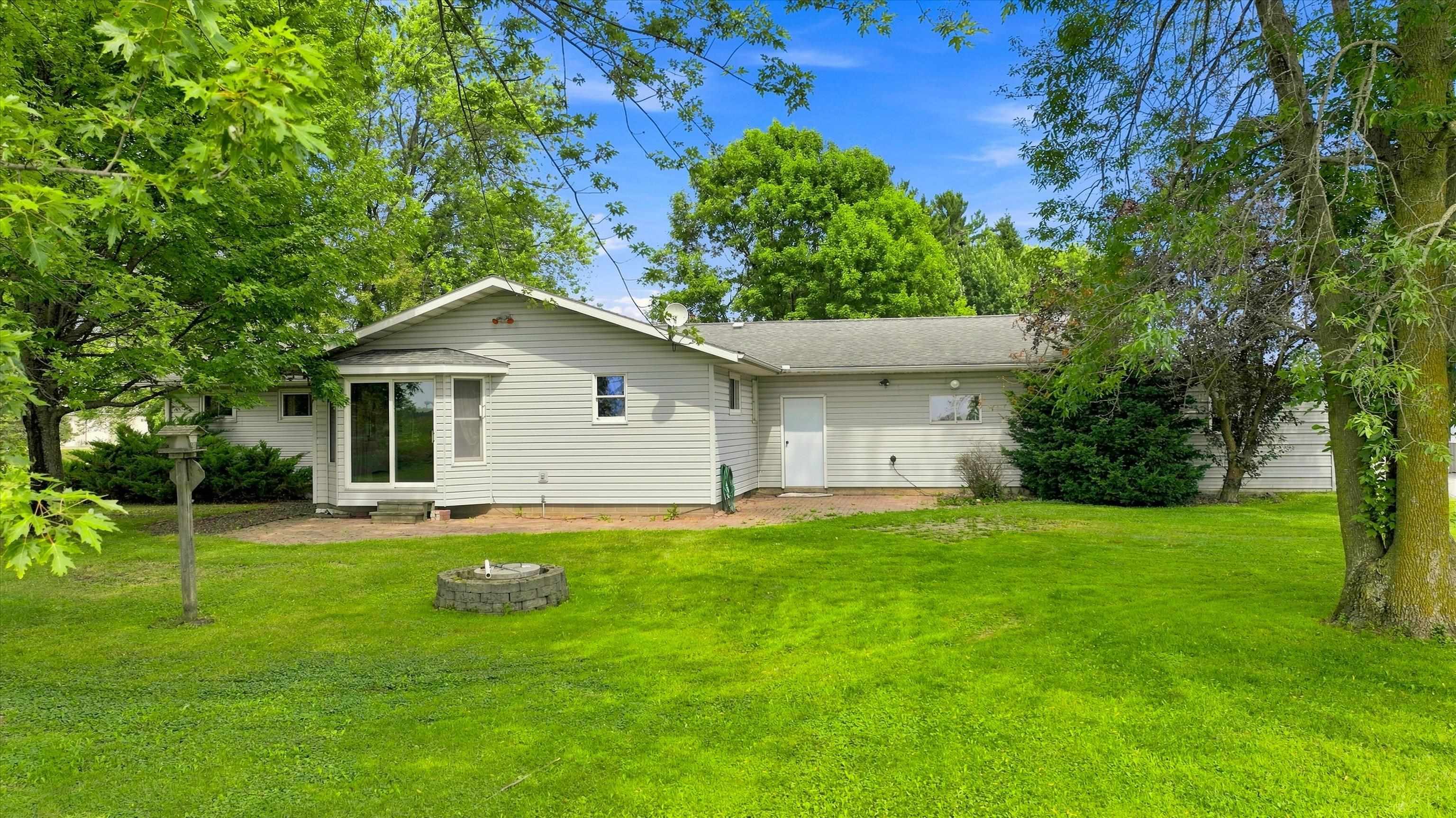 100335 DRAPER ROAD, Dorchester, Wisconsin 54425, 3 Bedrooms Bedrooms, ,2 BathroomsBathrooms,Residential,For Sale,100335 DRAPER ROAD,22603980