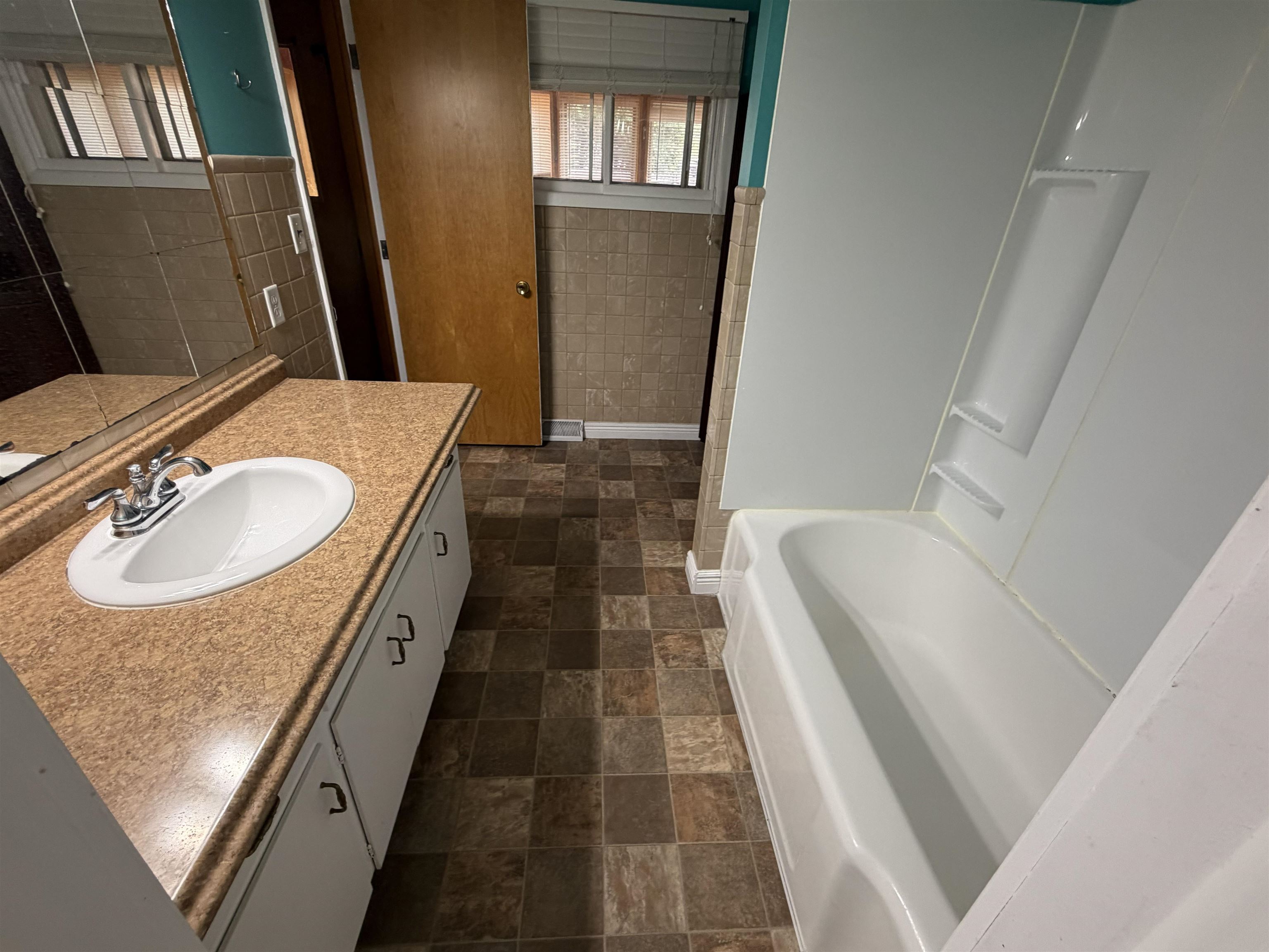 119 KURTH STREET, Schofield, Wisconsin 54476, 4 Bedrooms Bedrooms, ,1 BathroomBathrooms,Residential,For Sale,119 KURTH STREET,22603983
