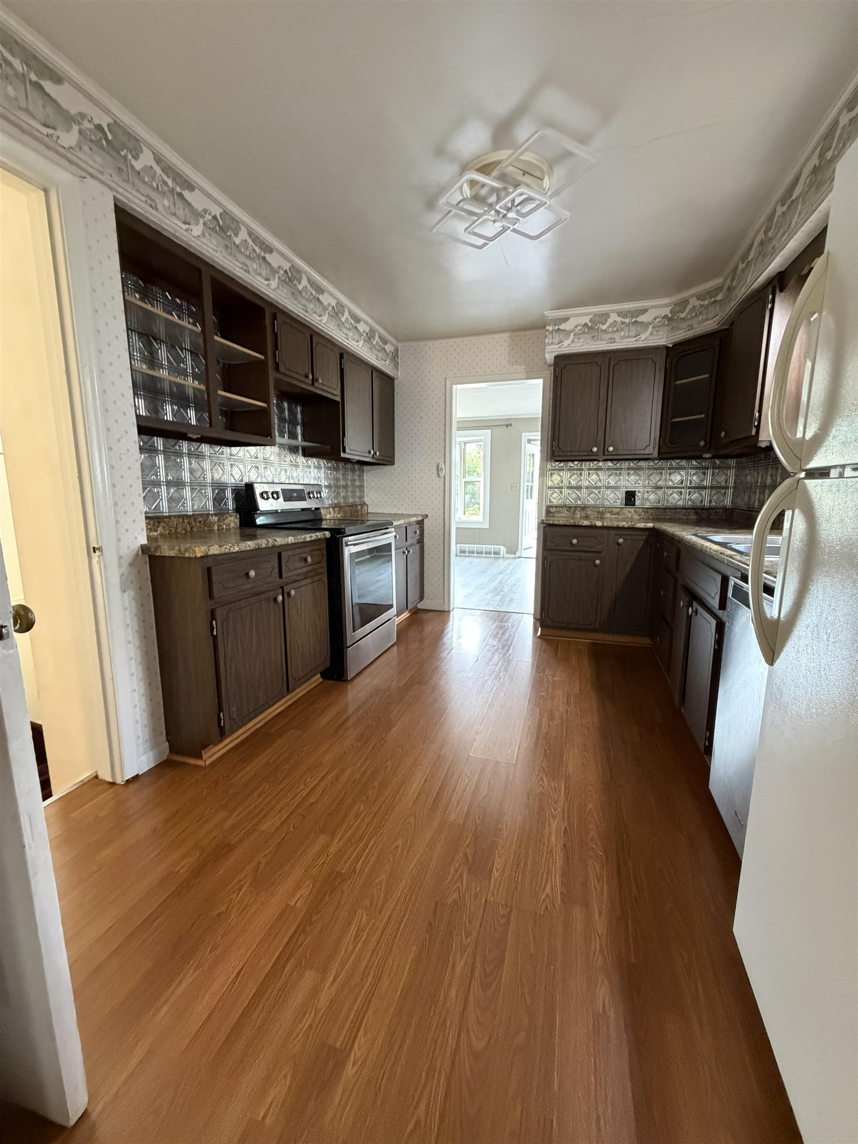 119 KURTH STREET, Schofield, Wisconsin 54476, 4 Bedrooms Bedrooms, ,1 BathroomBathrooms,Residential,For Sale,119 KURTH STREET,22603983