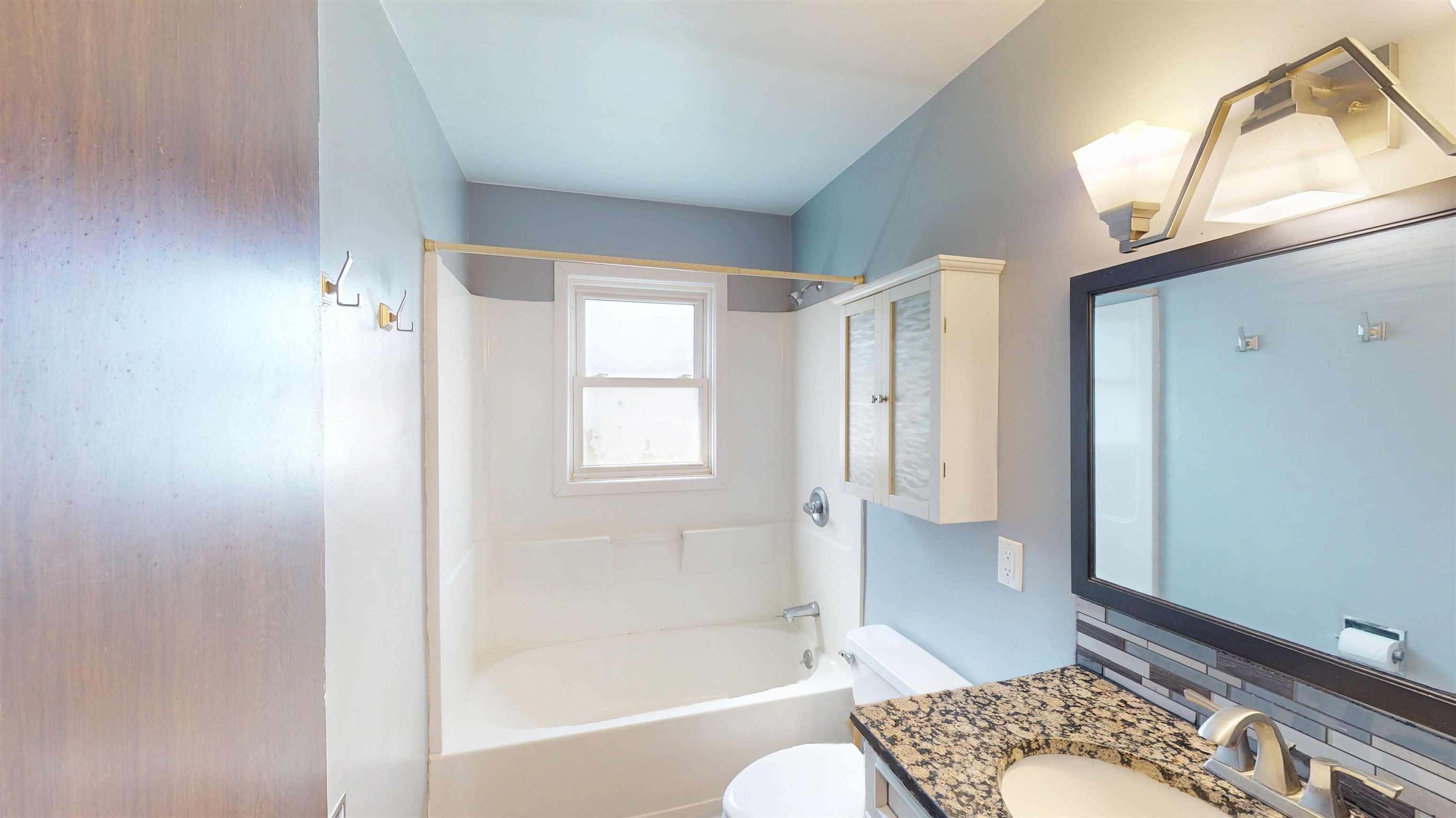112 E 17TH STREET, Marshfield, Wisconsin 54449, 2 Bedrooms Bedrooms, ,2 BathroomsBathrooms,Residential,For Sale,112 E 17TH STREET,22603985