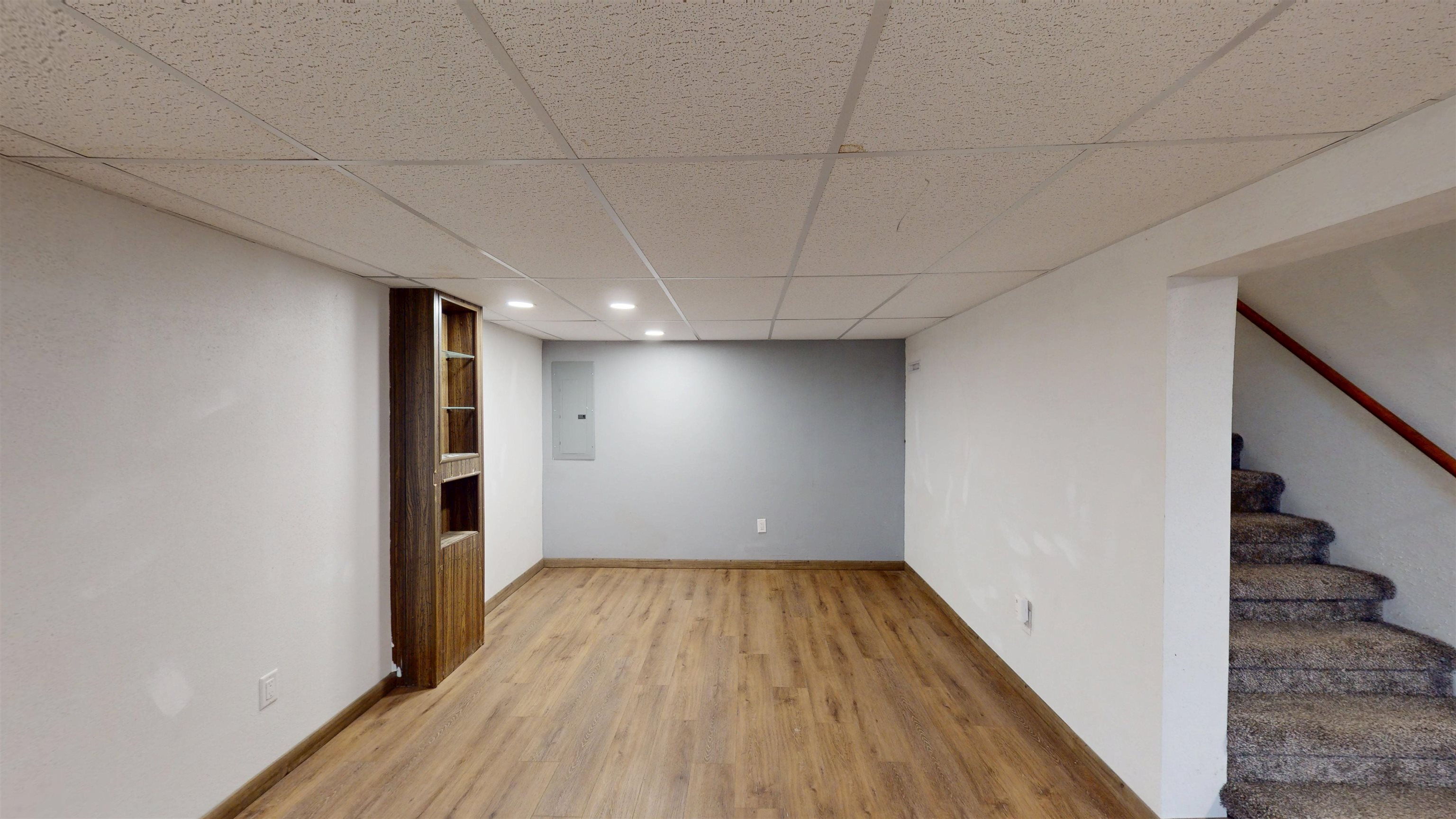 112 E 17TH STREET, Marshfield, Wisconsin 54449, 2 Bedrooms Bedrooms, ,2 BathroomsBathrooms,Residential,For Sale,112 E 17TH STREET,22603985