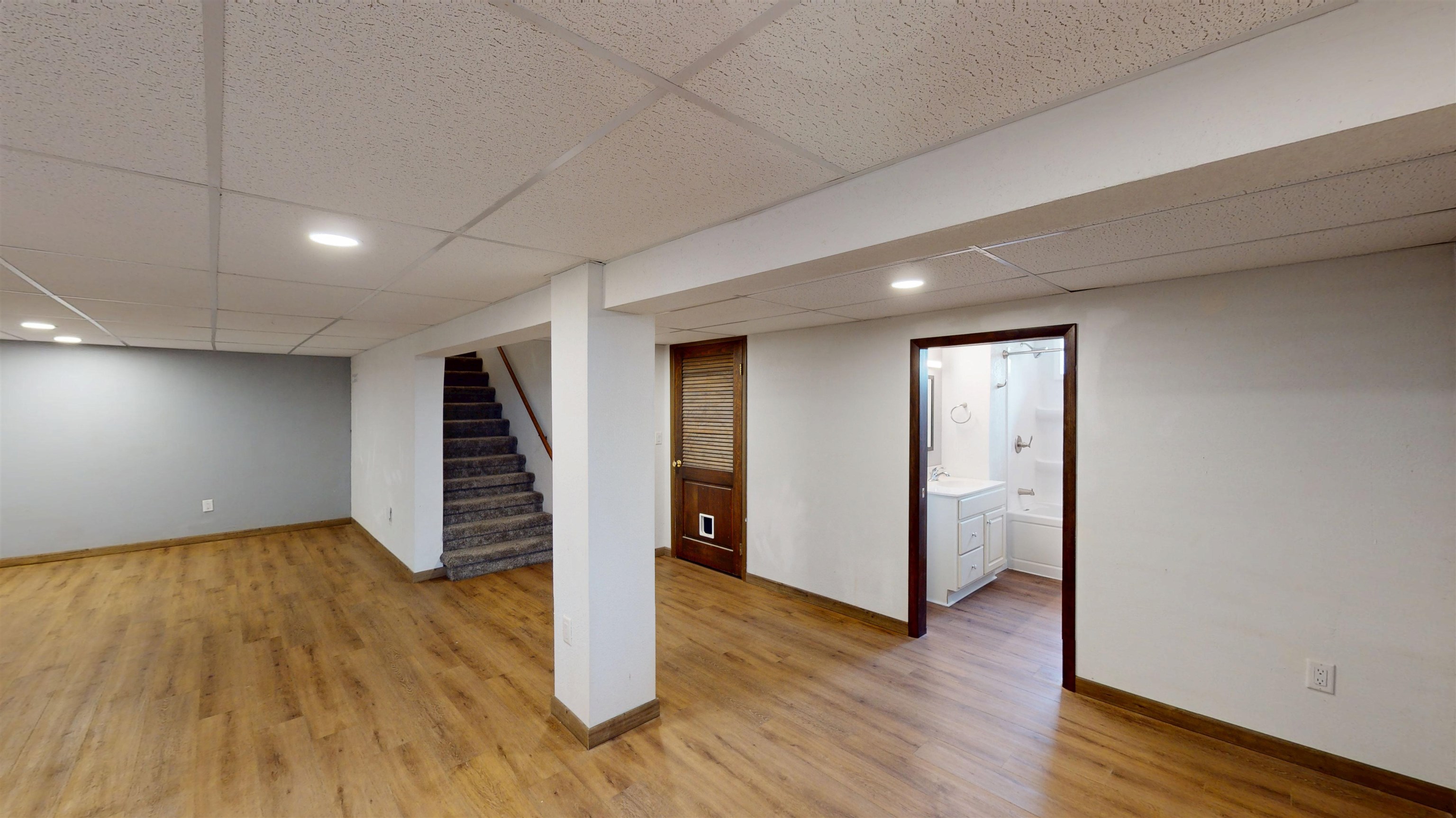 112 E 17TH STREET, Marshfield, Wisconsin 54449, 2 Bedrooms Bedrooms, ,2 BathroomsBathrooms,Residential,For Sale,112 E 17TH STREET,22603985