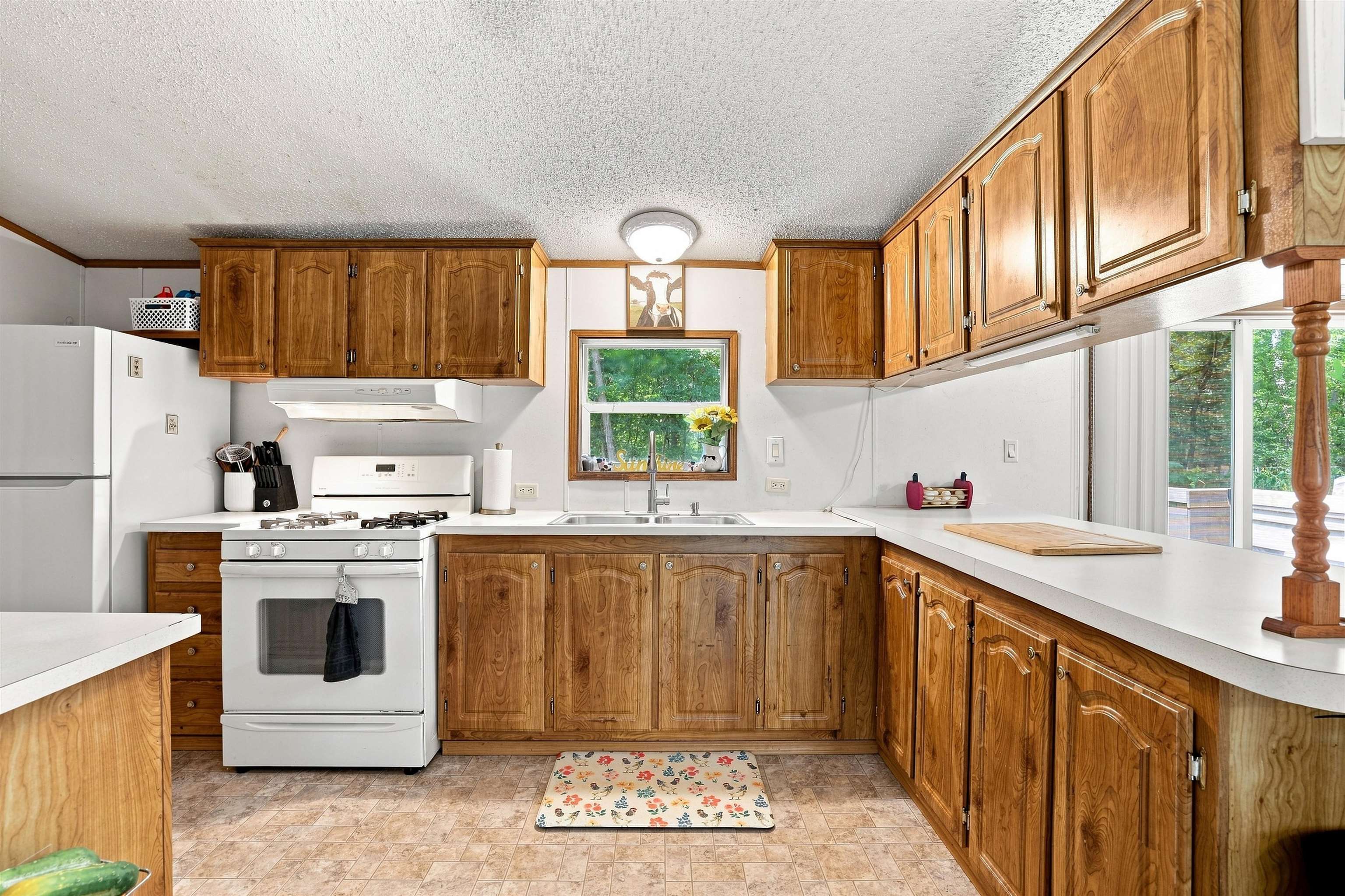 N2729 S HILL LANE, Redgranite, Wisconsin 54970, 3 Bedrooms Bedrooms, ,2 BathroomsBathrooms,Residential,For Sale,N2729 S HILL LANE,22603986