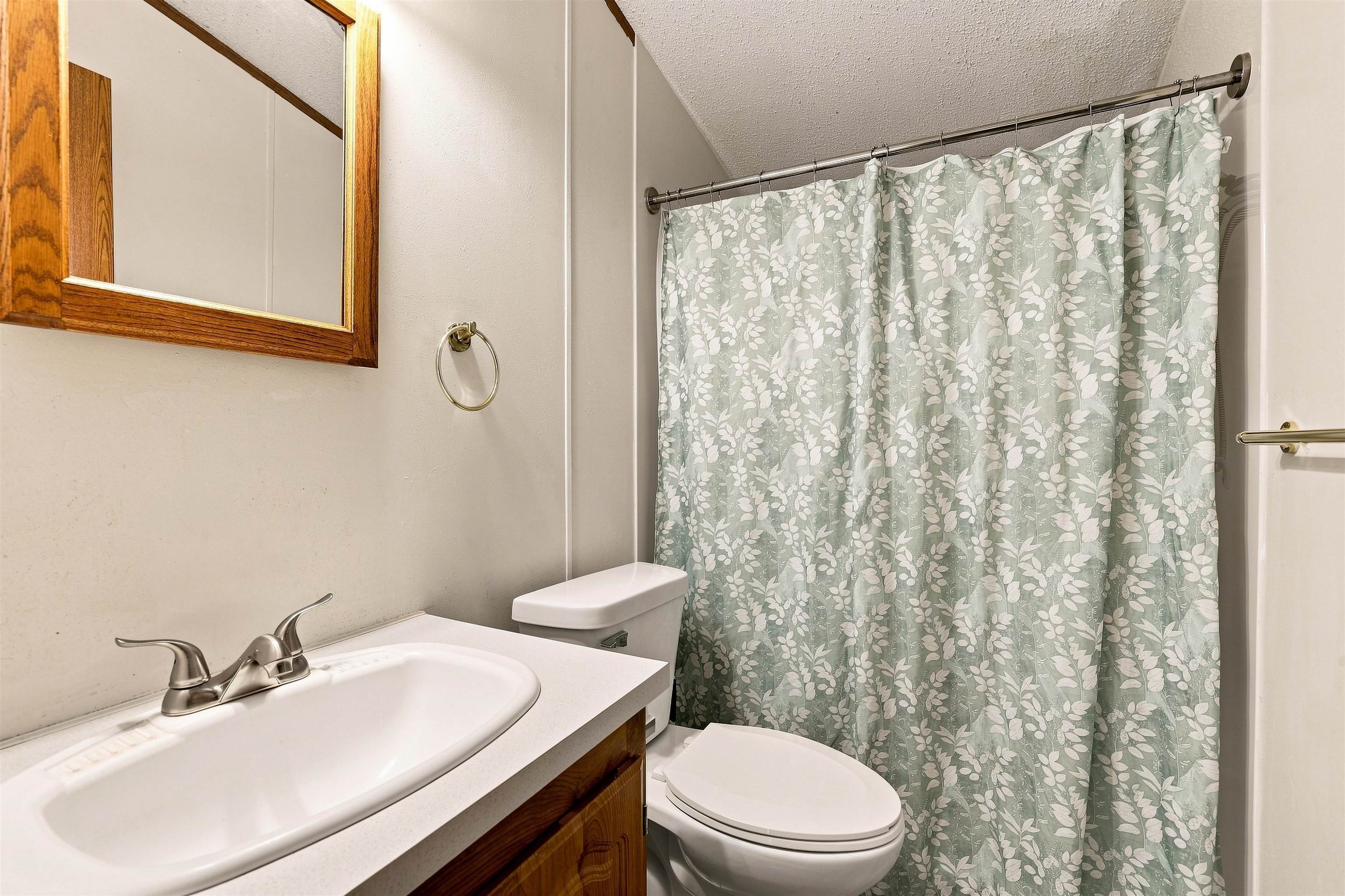 N2729 S HILL LANE, Redgranite, Wisconsin 54970, 3 Bedrooms Bedrooms, ,2 BathroomsBathrooms,Residential,For Sale,N2729 S HILL LANE,22603986