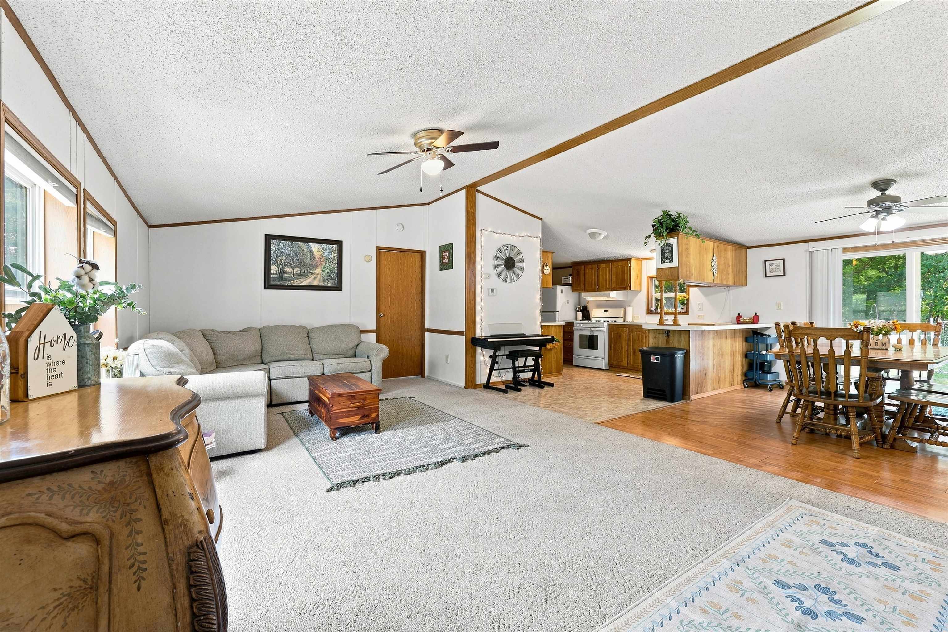 N2729 S HILL LANE, Redgranite, Wisconsin 54970, 3 Bedrooms Bedrooms, ,2 BathroomsBathrooms,Residential,For Sale,N2729 S HILL LANE,22603986