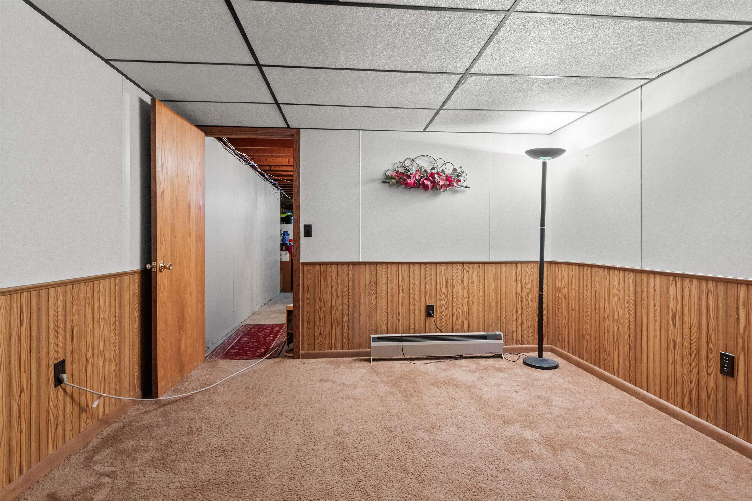 8206 LAKEVIEW DRIVE, Wisconsin Rapids, Wisconsin 54494, 3 Bedrooms Bedrooms, ,1 BathroomBathrooms,Residential,For Sale,8206 LAKEVIEW DRIVE,22603987