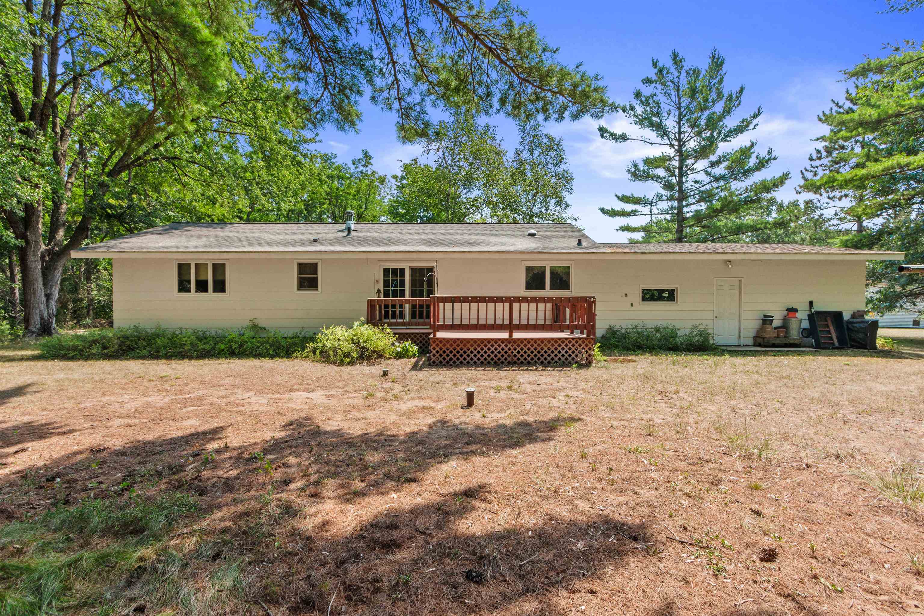 8206 LAKEVIEW DRIVE, Wisconsin Rapids, Wisconsin 54494, 3 Bedrooms Bedrooms, ,1 BathroomBathrooms,Residential,For Sale,8206 LAKEVIEW DRIVE,22603987