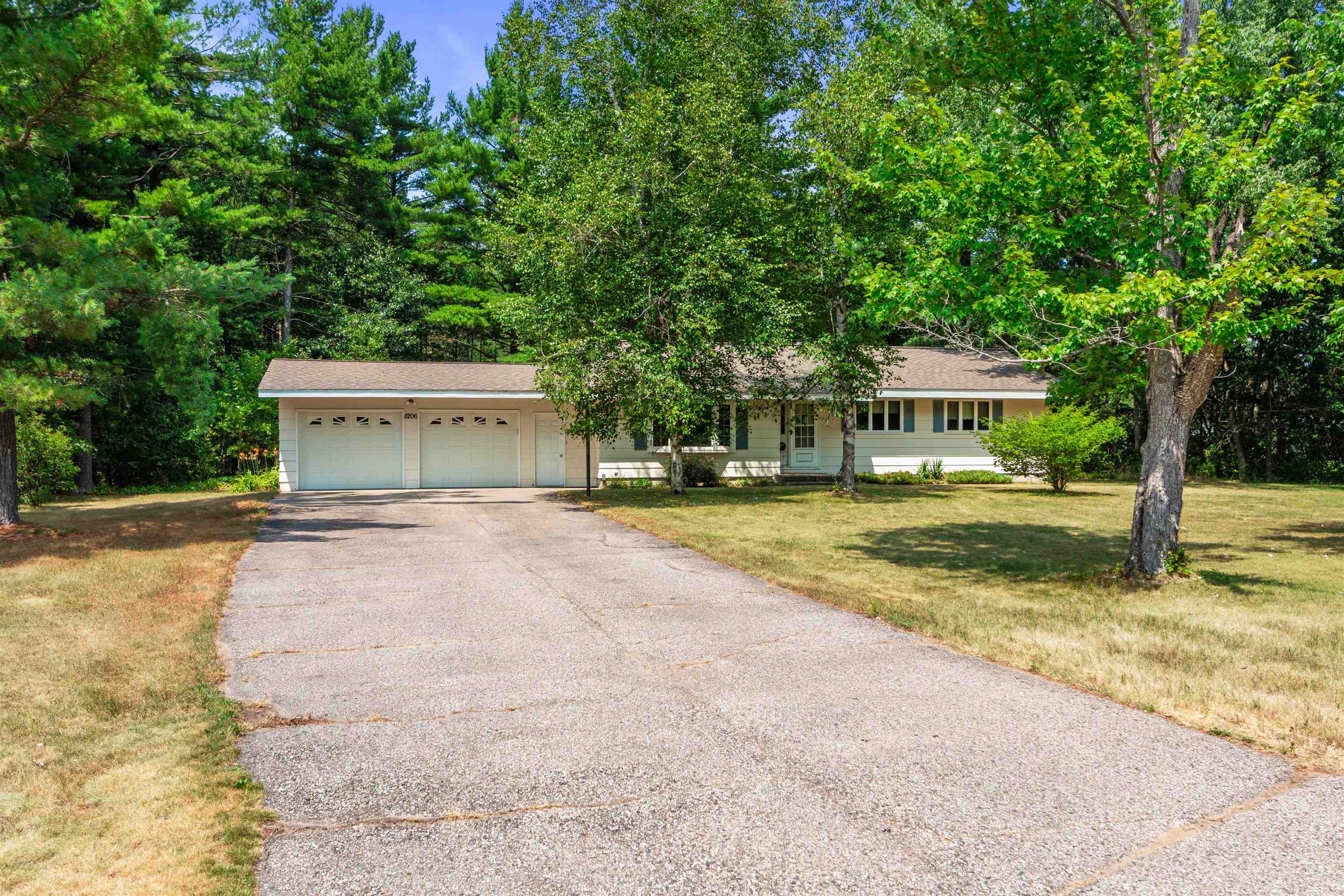 8206 LAKEVIEW DRIVE, Wisconsin Rapids, Wisconsin 54494, 3 Bedrooms Bedrooms, ,1 BathroomBathrooms,Residential,For Sale,8206 LAKEVIEW DRIVE,22603987