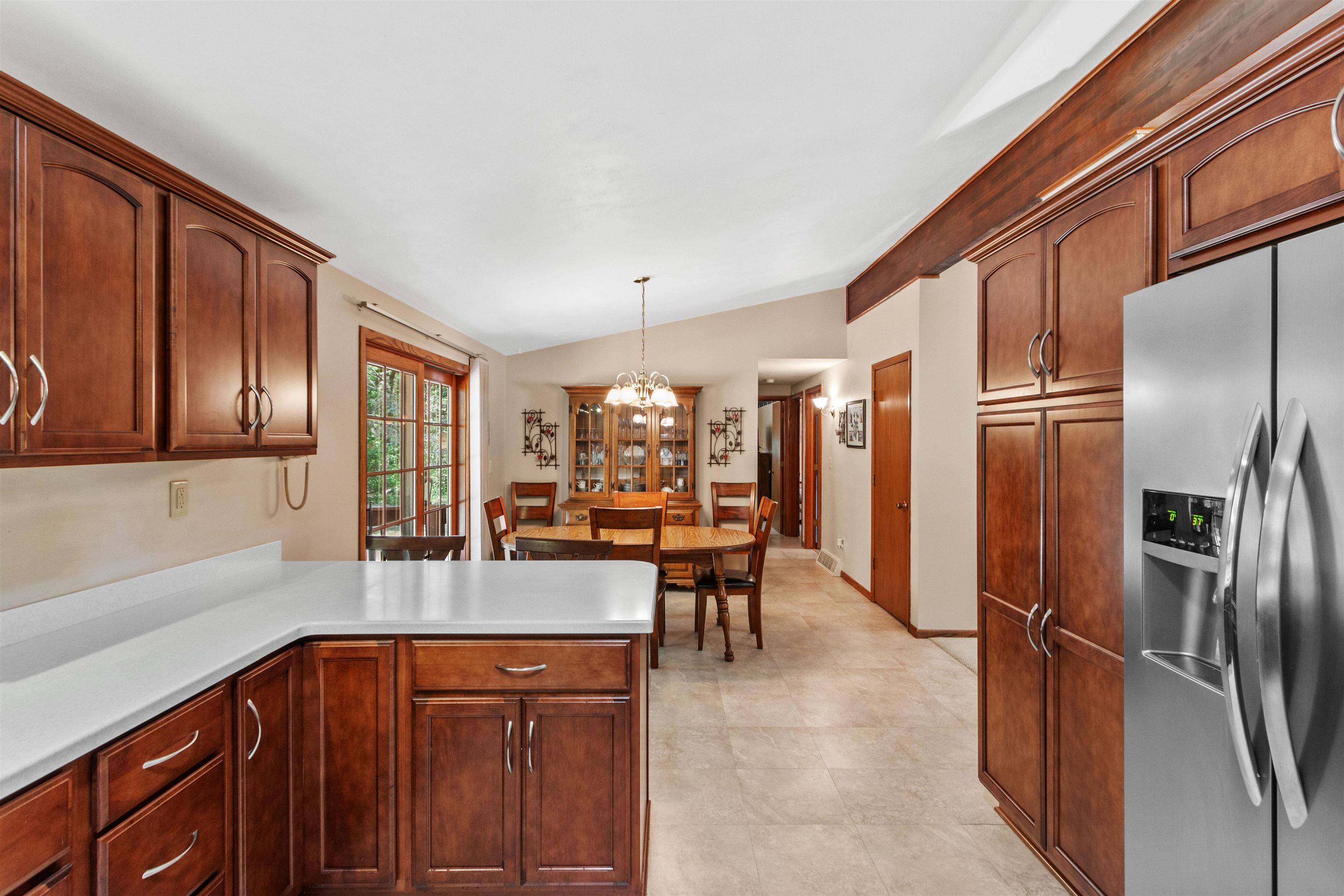 8206 LAKEVIEW DRIVE, Wisconsin Rapids, Wisconsin 54494, 3 Bedrooms Bedrooms, ,1 BathroomBathrooms,Residential,For Sale,8206 LAKEVIEW DRIVE,22603987