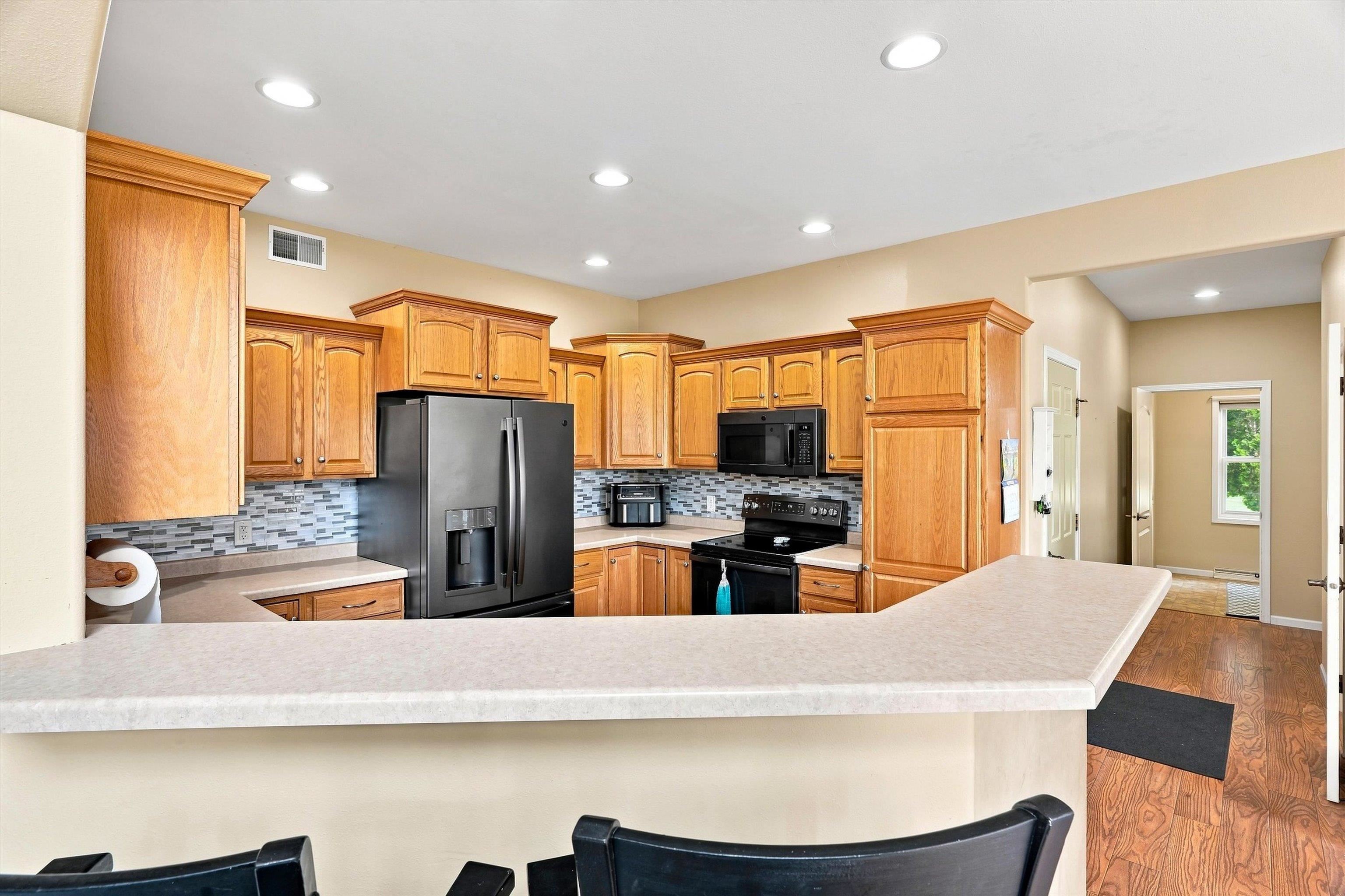 9875 AMBER DRIVE, Marshfield, Wisconsin 54449, 5 Bedrooms Bedrooms, ,3 BathroomsBathrooms,Residential,For Sale,9875 AMBER DRIVE,22603989