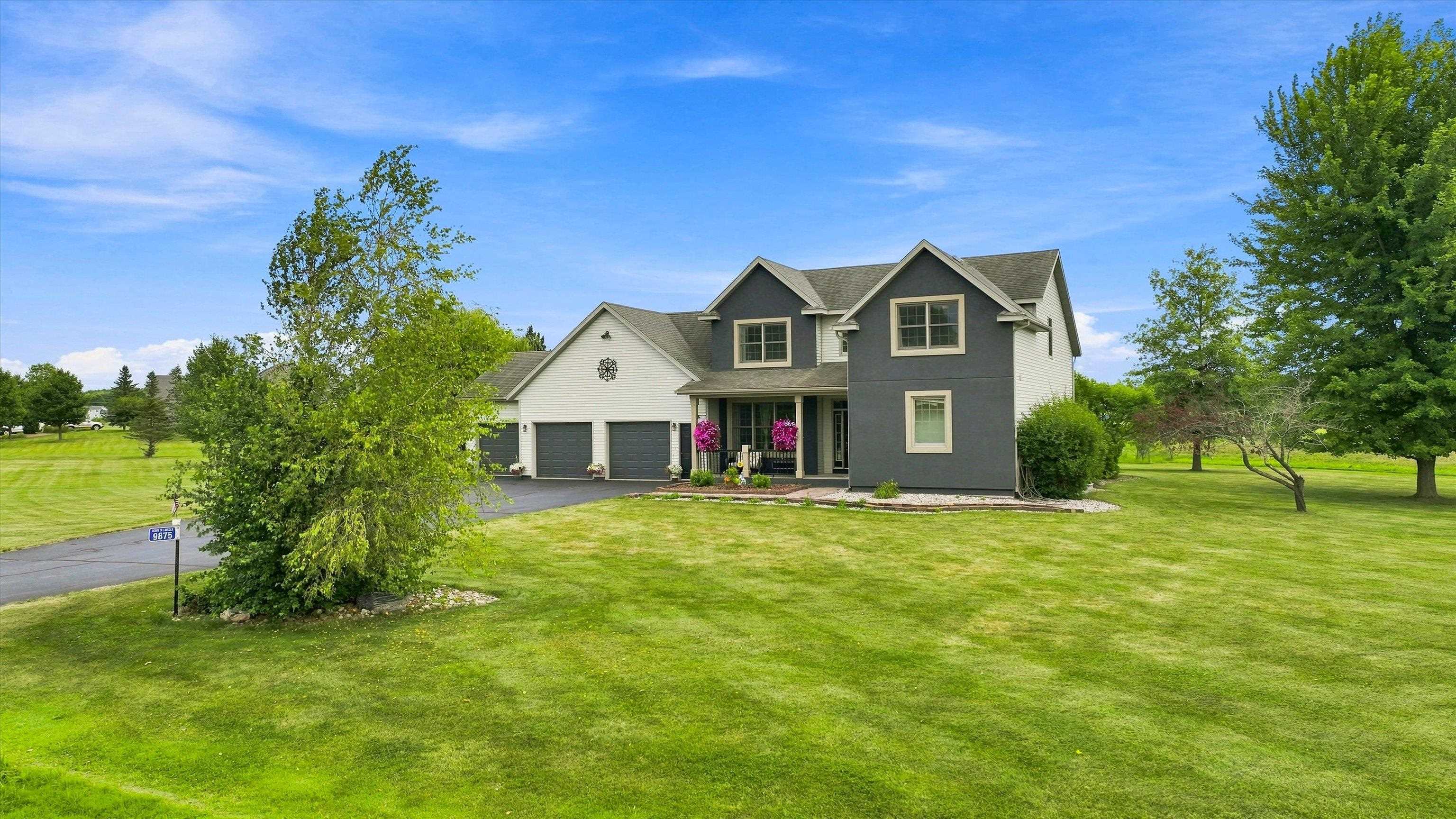 9875 AMBER DRIVE, Marshfield, Wisconsin 54449, 5 Bedrooms Bedrooms, ,3 BathroomsBathrooms,Residential,For Sale,9875 AMBER DRIVE,22603989
