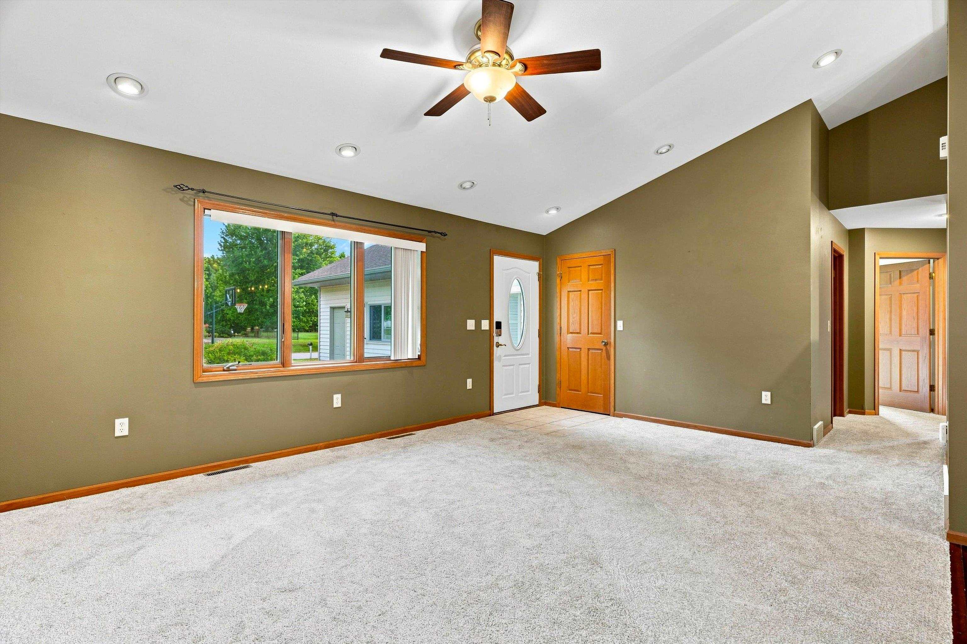 5650 WILDFLOWER STREET, Auburndale, Wisconsin 54412, 3 Bedrooms Bedrooms, ,2 BathroomsBathrooms,Residential,For Sale,5650 WILDFLOWER STREET,22603990