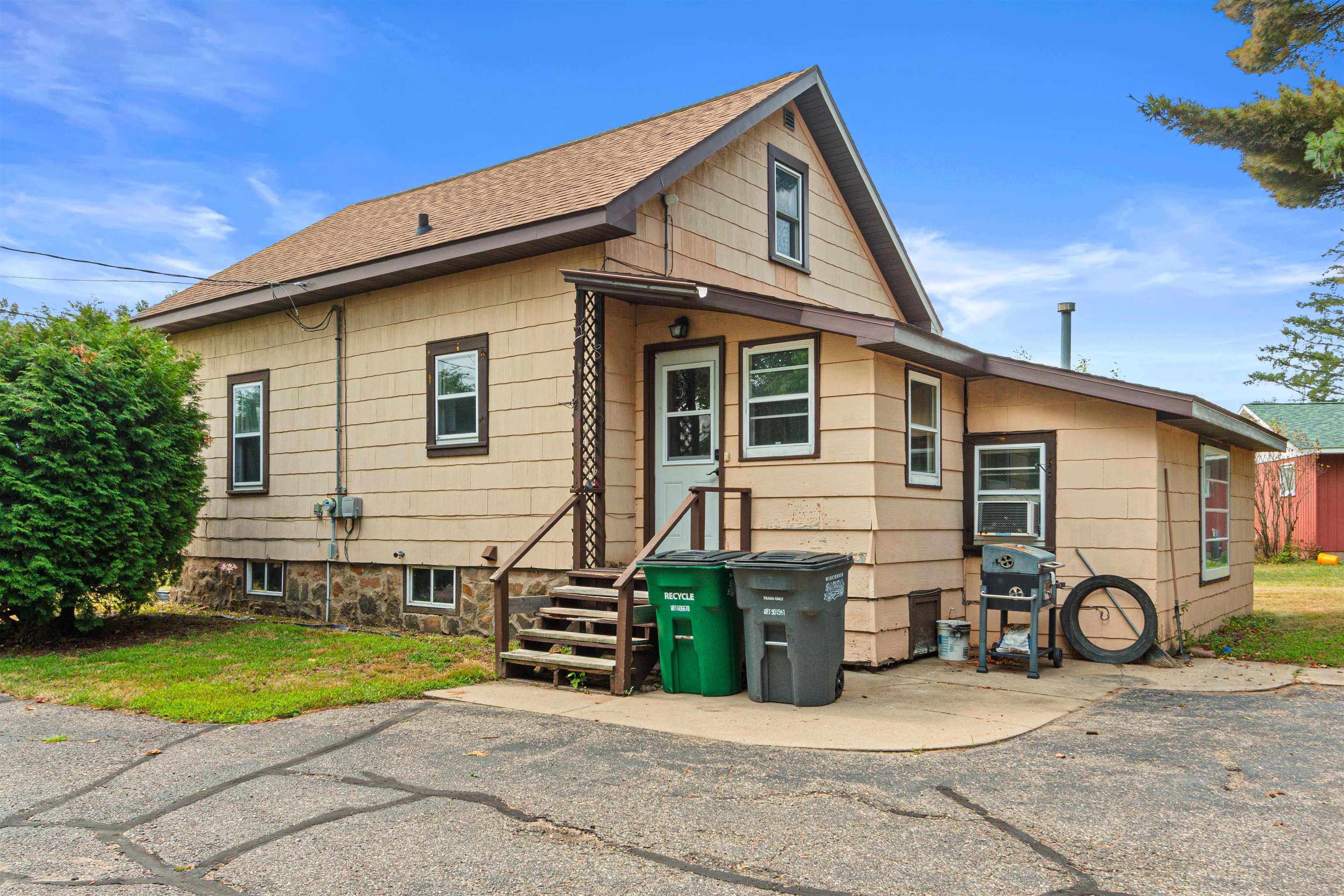 3004 HIGHWAY 73, Wisconsin Rapids, Wisconsin 54495, 3 Bedrooms Bedrooms, ,1 BathroomBathrooms,Residential,For Sale,3004 HIGHWAY 73,22604001