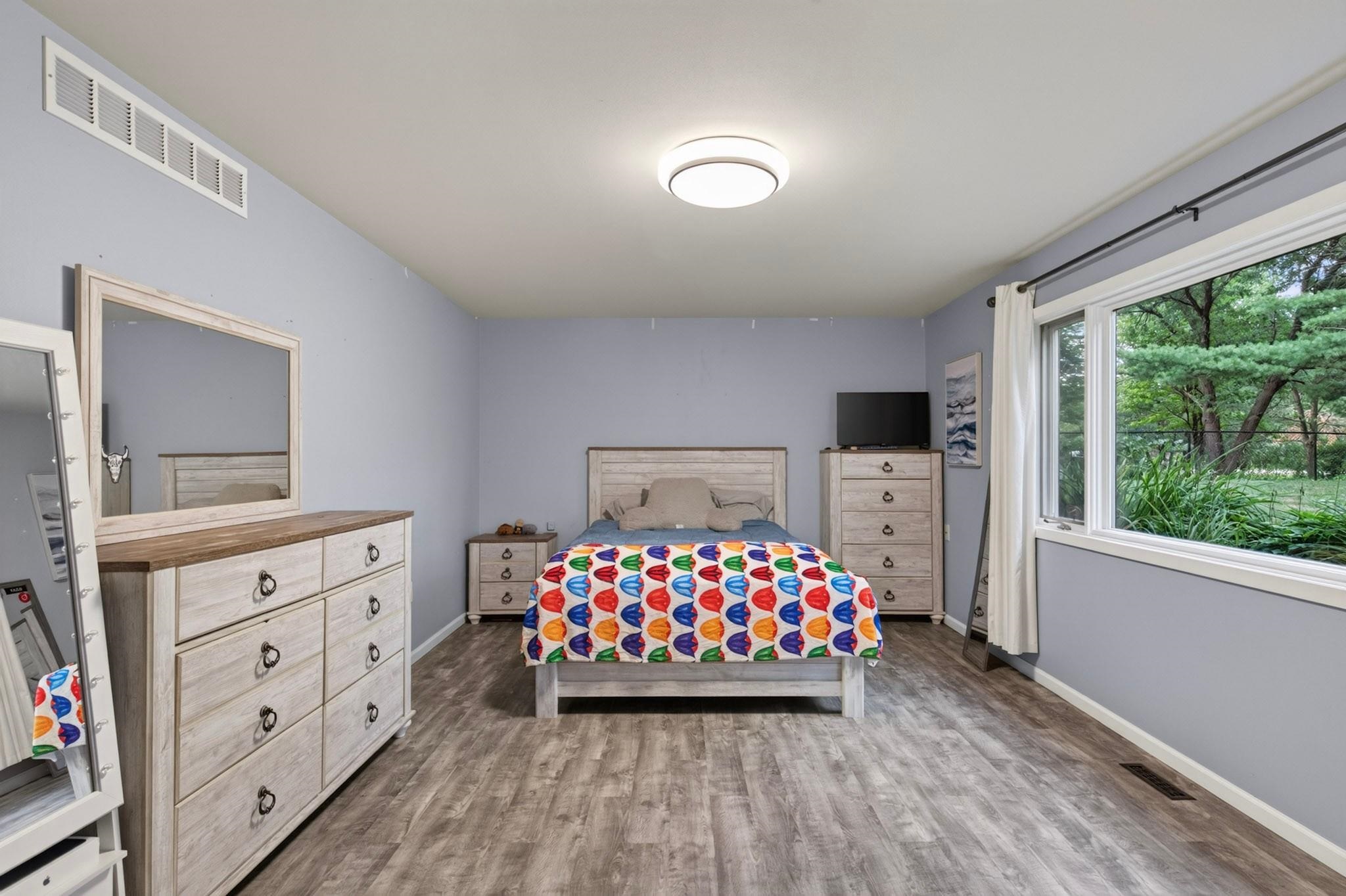 2430 MULBERRY CIRCLE, Wisconsin Rapids, Wisconsin 54494, 3 Bedrooms Bedrooms, ,2 BathroomsBathrooms,Residential,For Sale,2430 MULBERRY CIRCLE,22604005