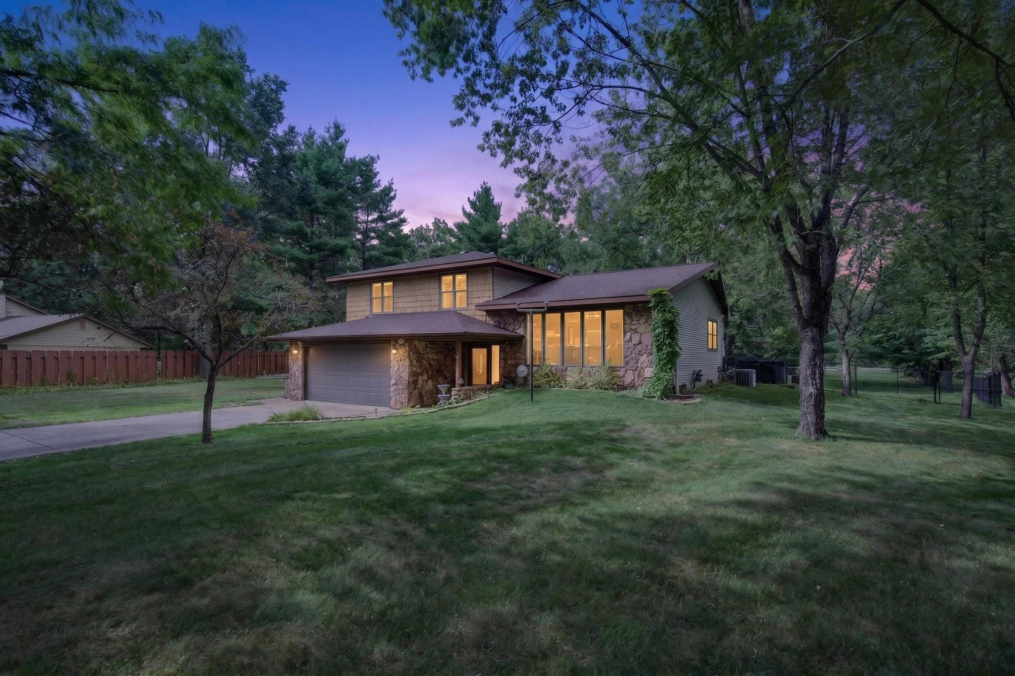 2430 MULBERRY CIRCLE, Wisconsin Rapids, Wisconsin 54494, 3 Bedrooms Bedrooms, ,2 BathroomsBathrooms,Residential,For Sale,2430 MULBERRY CIRCLE,22604005