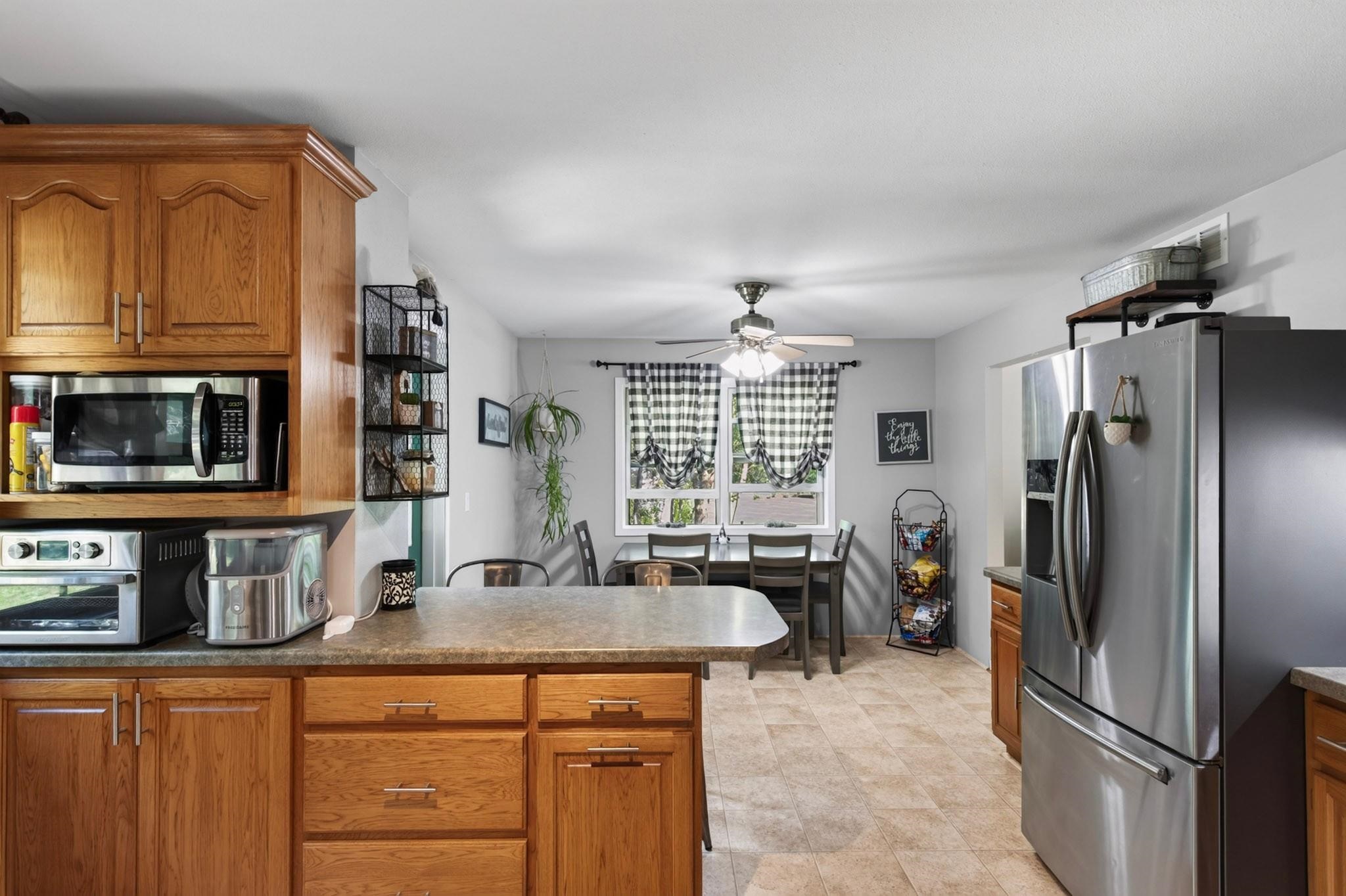 2430 MULBERRY CIRCLE, Wisconsin Rapids, Wisconsin 54494, 3 Bedrooms Bedrooms, ,2 BathroomsBathrooms,Residential,For Sale,2430 MULBERRY CIRCLE,22604005