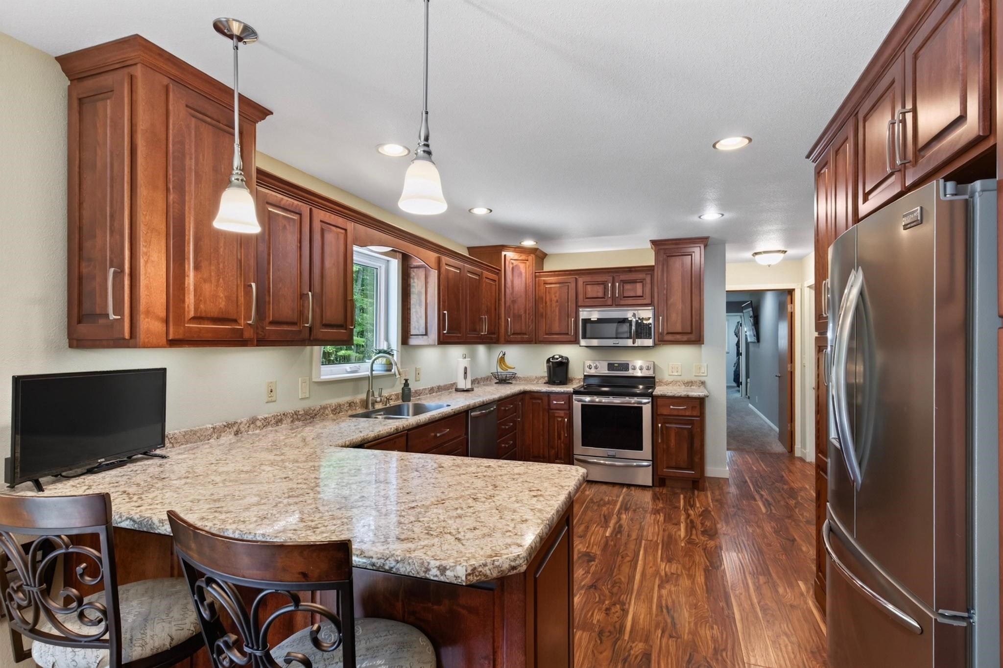 611 JOHNSON PARKWAY, Wisconsin Rapids, Wisconsin 54494, 4 Bedrooms Bedrooms, ,2 BathroomsBathrooms,Residential,For Sale,611 JOHNSON PARKWAY,22604008