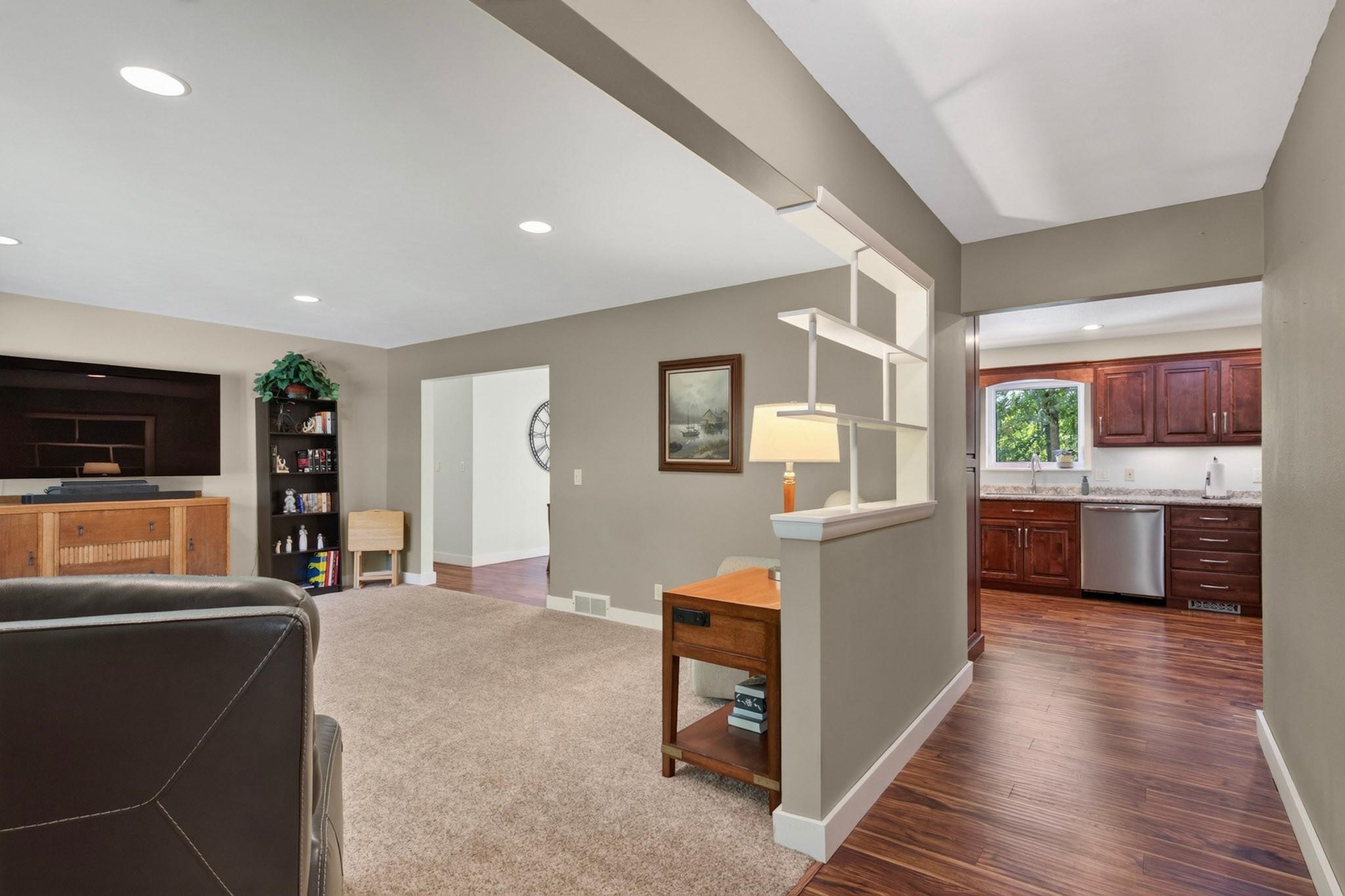 611 JOHNSON PARKWAY, Wisconsin Rapids, Wisconsin 54494, 4 Bedrooms Bedrooms, ,2 BathroomsBathrooms,Residential,For Sale,611 JOHNSON PARKWAY,22604008