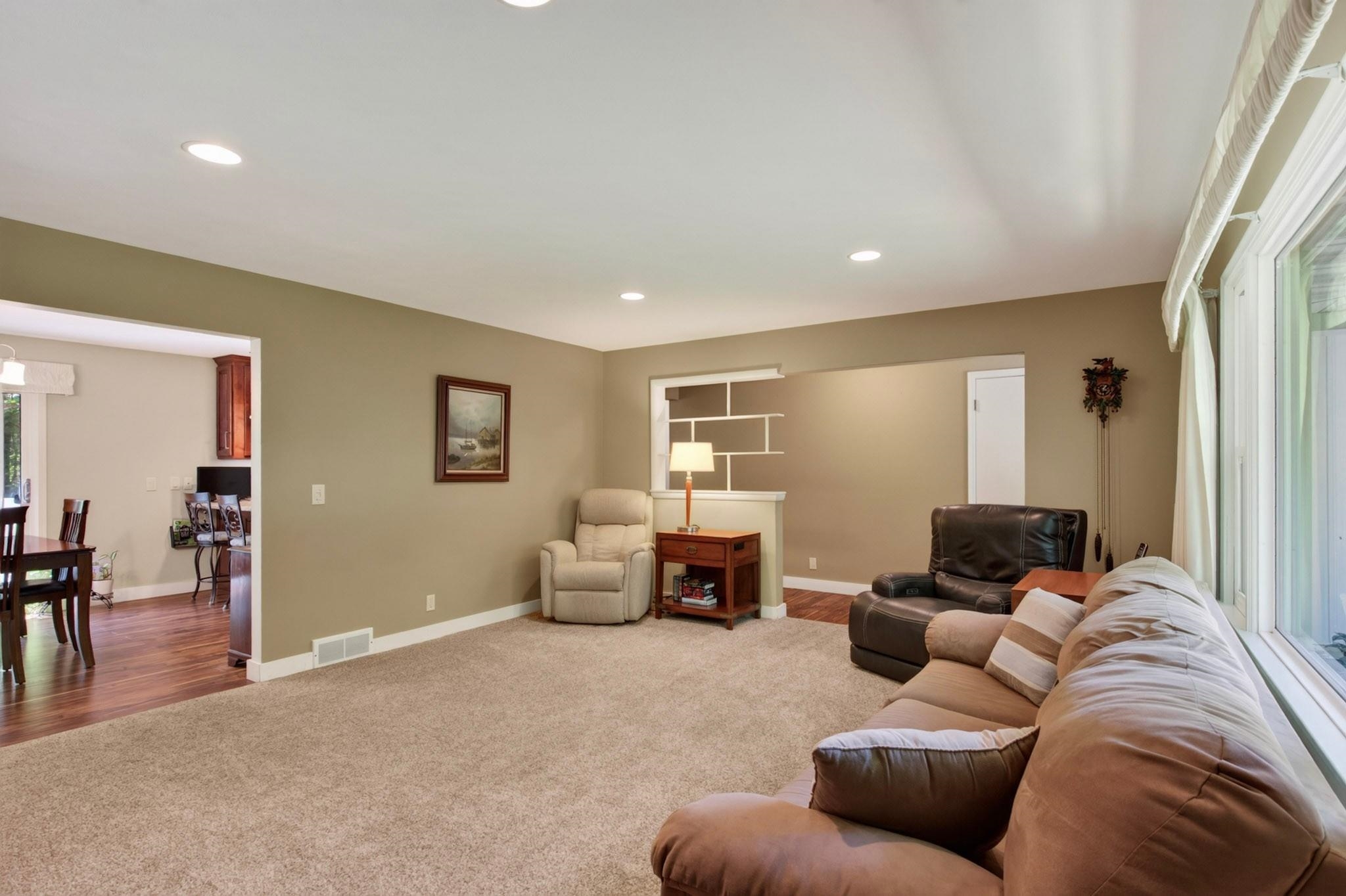 611 JOHNSON PARKWAY, Wisconsin Rapids, Wisconsin 54494, 4 Bedrooms Bedrooms, ,2 BathroomsBathrooms,Residential,For Sale,611 JOHNSON PARKWAY,22604008