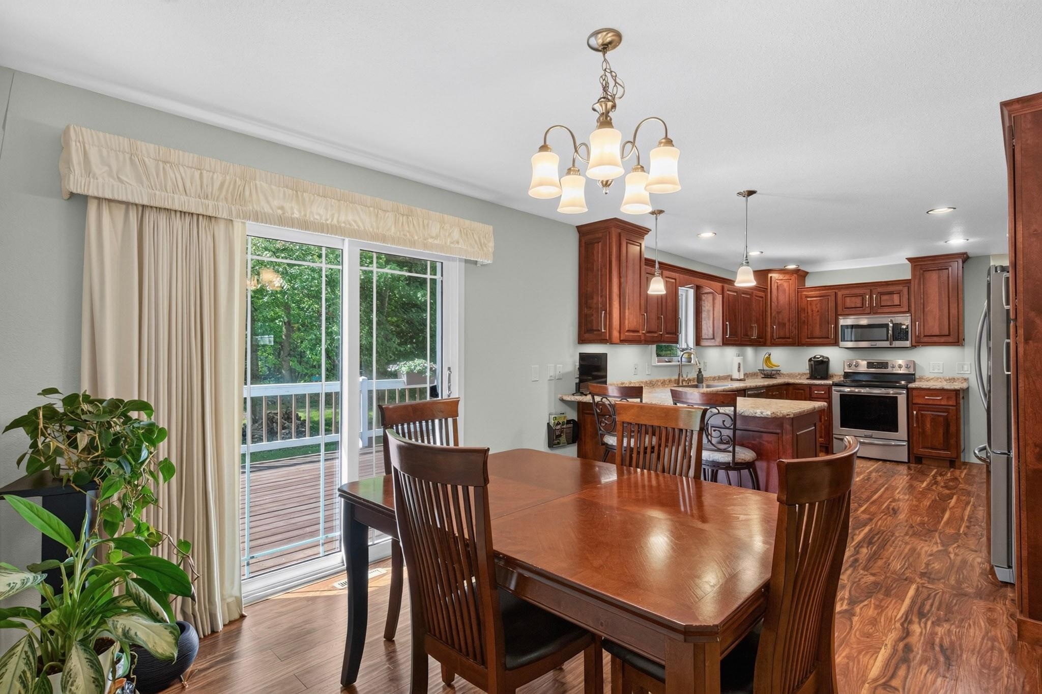 611 JOHNSON PARKWAY, Wisconsin Rapids, Wisconsin 54494, 4 Bedrooms Bedrooms, ,2 BathroomsBathrooms,Residential,For Sale,611 JOHNSON PARKWAY,22604008