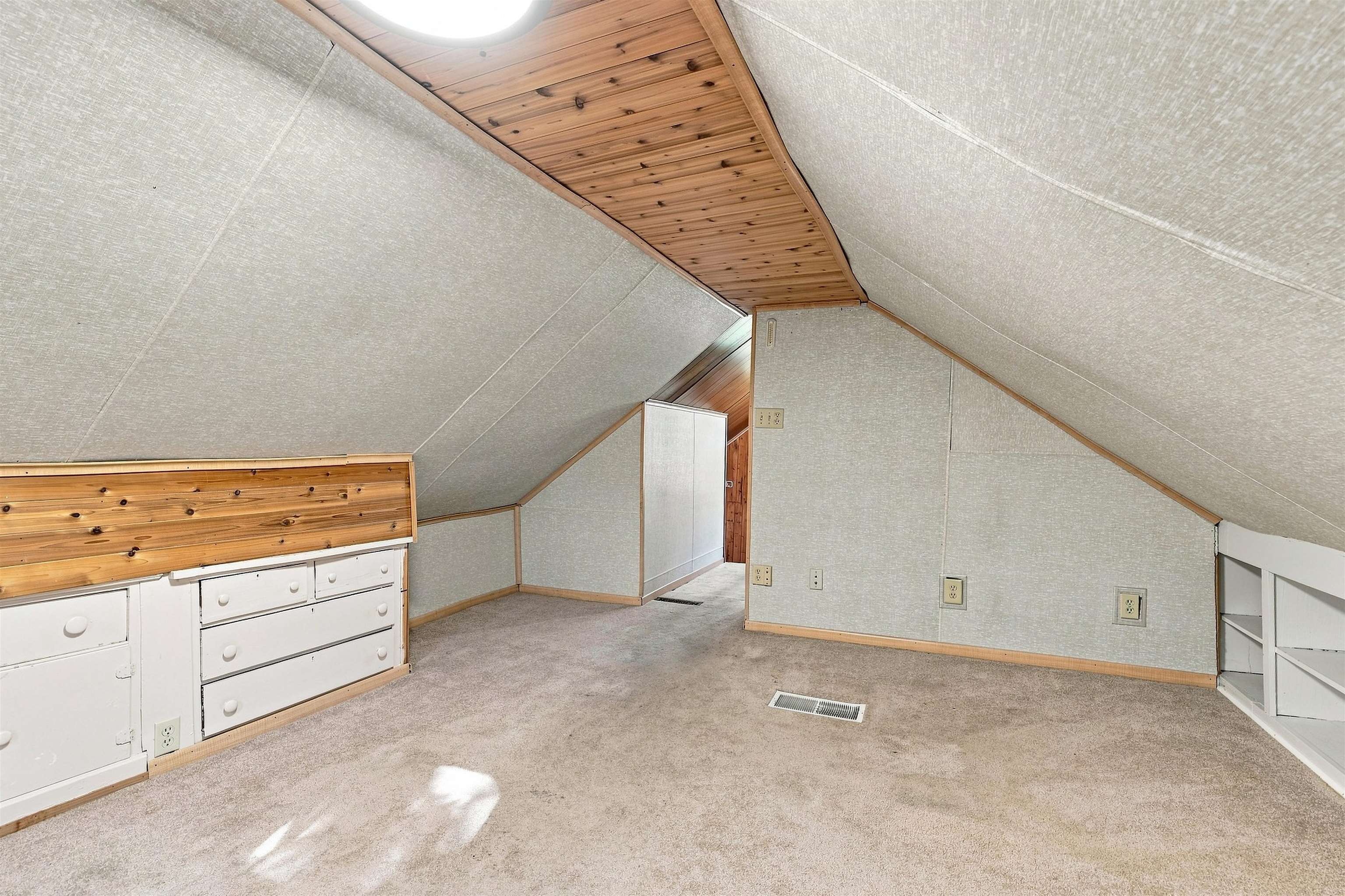 2500 BUSH STREET, Stevens Point, Wisconsin 54481, 2 Bedrooms Bedrooms, ,1 BathroomBathrooms,Residential,For Sale,2500 BUSH STREET,22604011