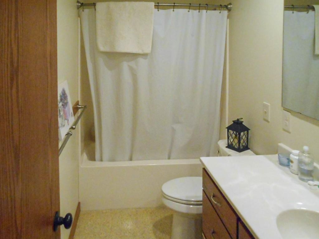 241474 BUNGALOO ROAD, Athens, Wisconsin 54411, 5 Bedrooms Bedrooms, ,3 BathroomsBathrooms,Residential,For Sale,241474 BUNGALOO ROAD,22604014