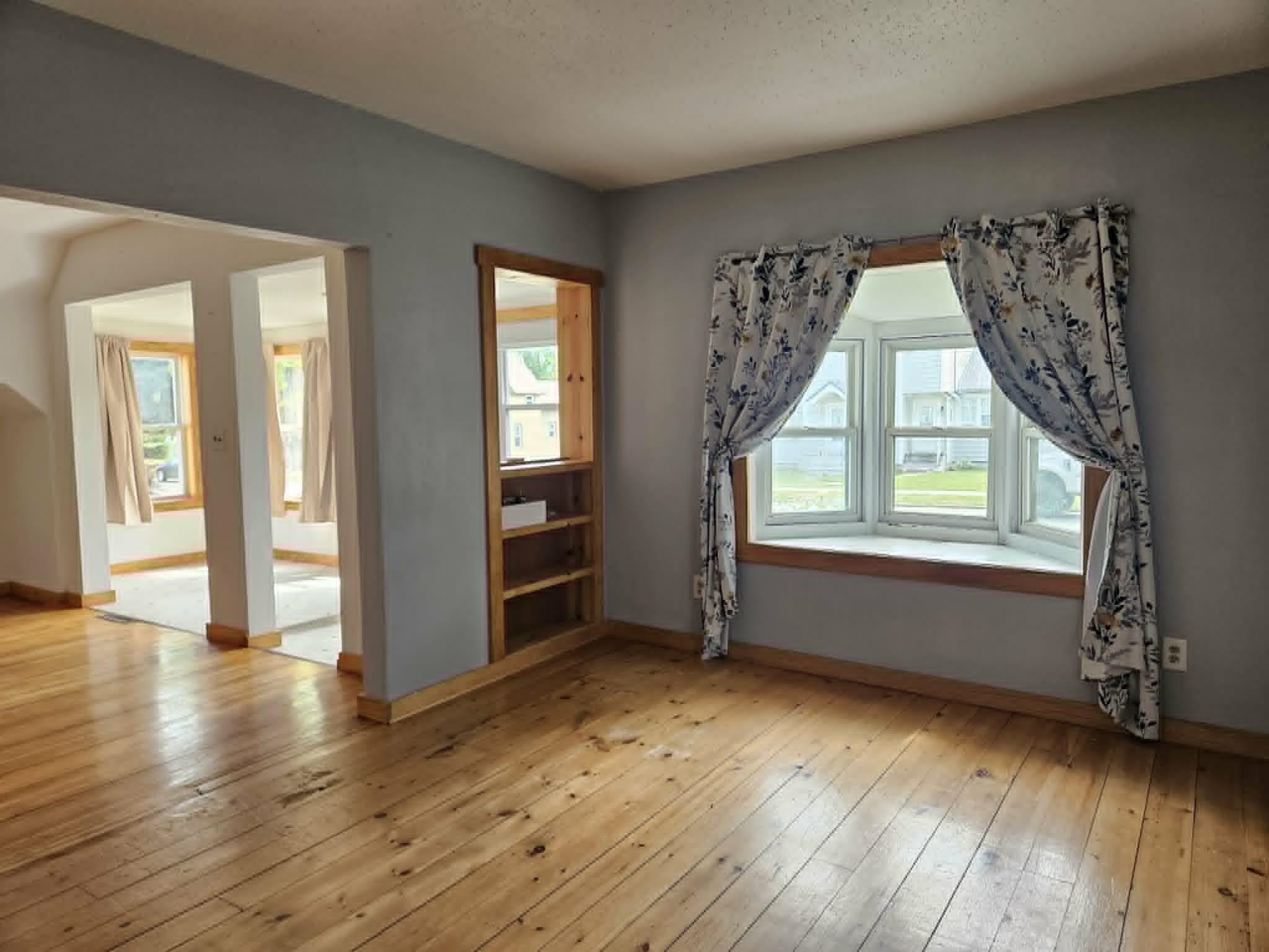 304 N MAPLE AVENUE, Marshfield, Wisconsin 54449, 3 Bedrooms Bedrooms, ,1 BathroomBathrooms,Residential,For Sale,304 N MAPLE AVENUE,22604015