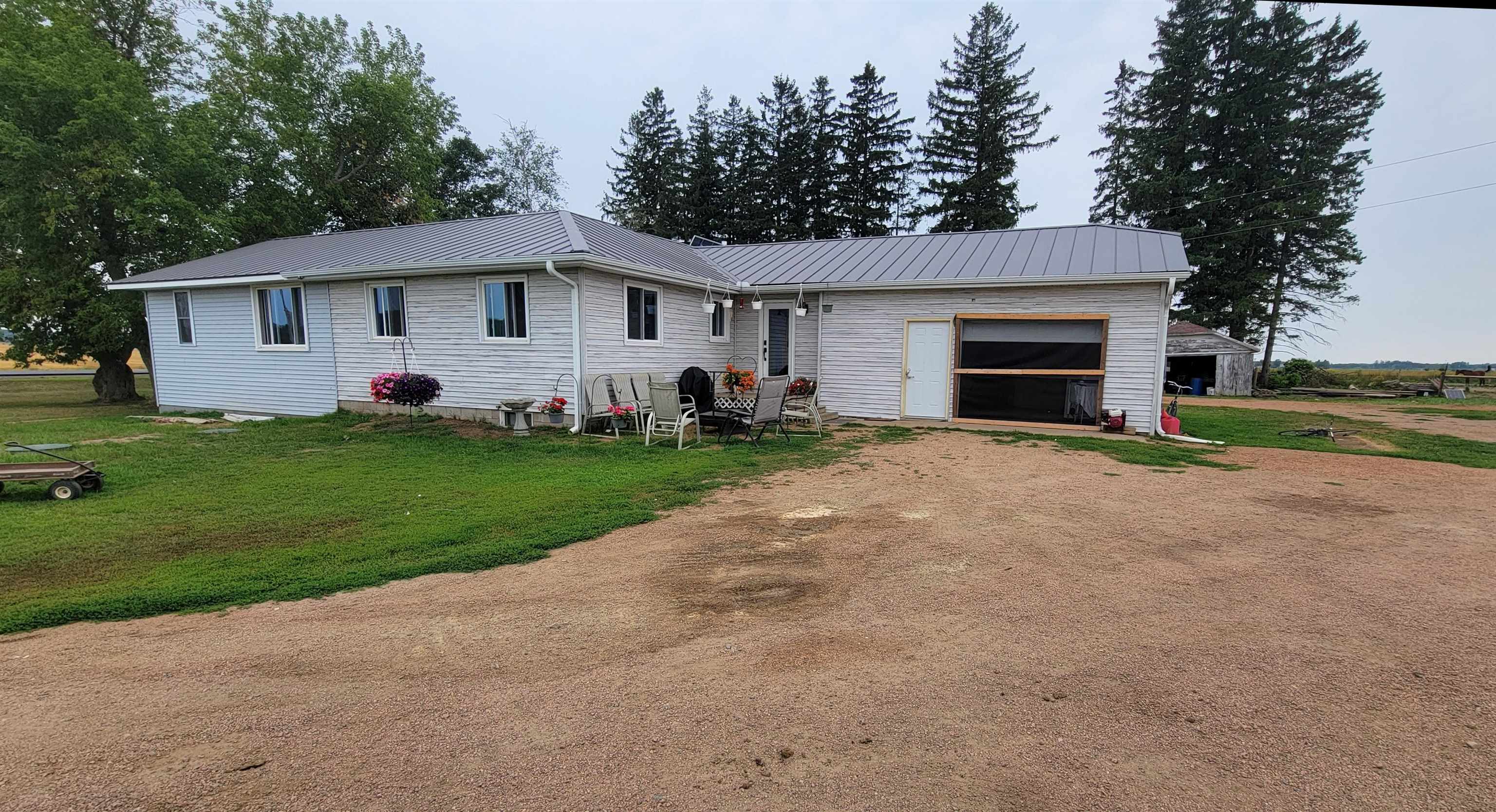 W8960 CTH F, Antigo, Wisconsin 54409, 5 Bedrooms Bedrooms, ,2 BathroomsBathrooms,Residential,For Sale,W8960 CTH F,22604019