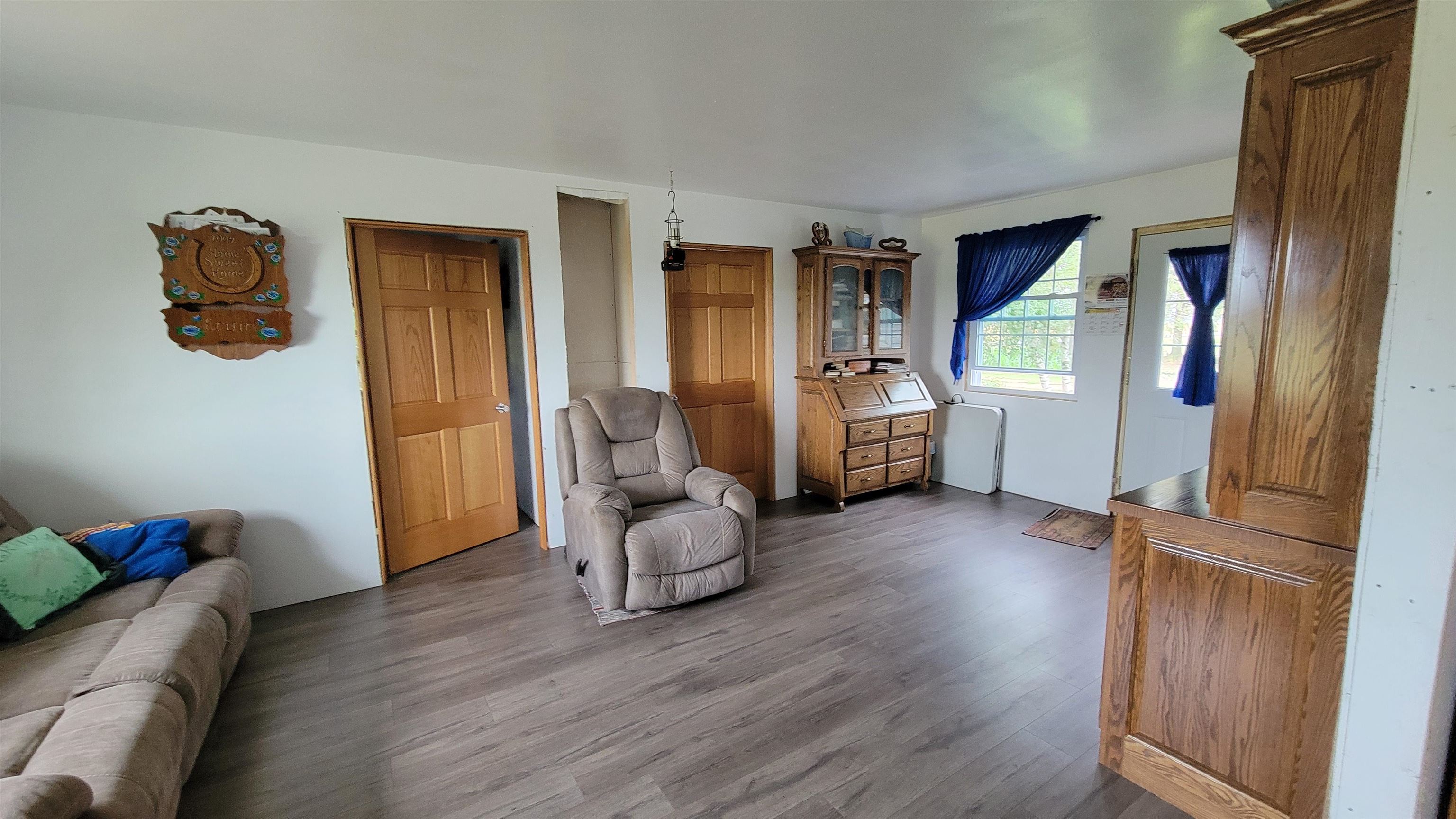 W8960 CTH F, Antigo, Wisconsin 54409, 5 Bedrooms Bedrooms, ,2 BathroomsBathrooms,Residential,For Sale,W8960 CTH F,22604019