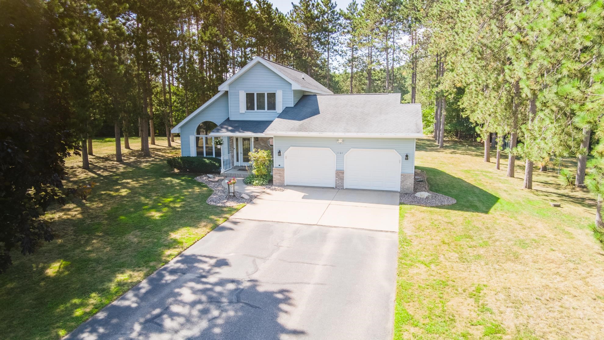152525 HOLLIBUSH LANE, Wausau, Wisconsin 54401, 3 Bedrooms Bedrooms, ,2 BathroomsBathrooms,Residential,For Sale,152525 HOLLIBUSH LANE,22604025
