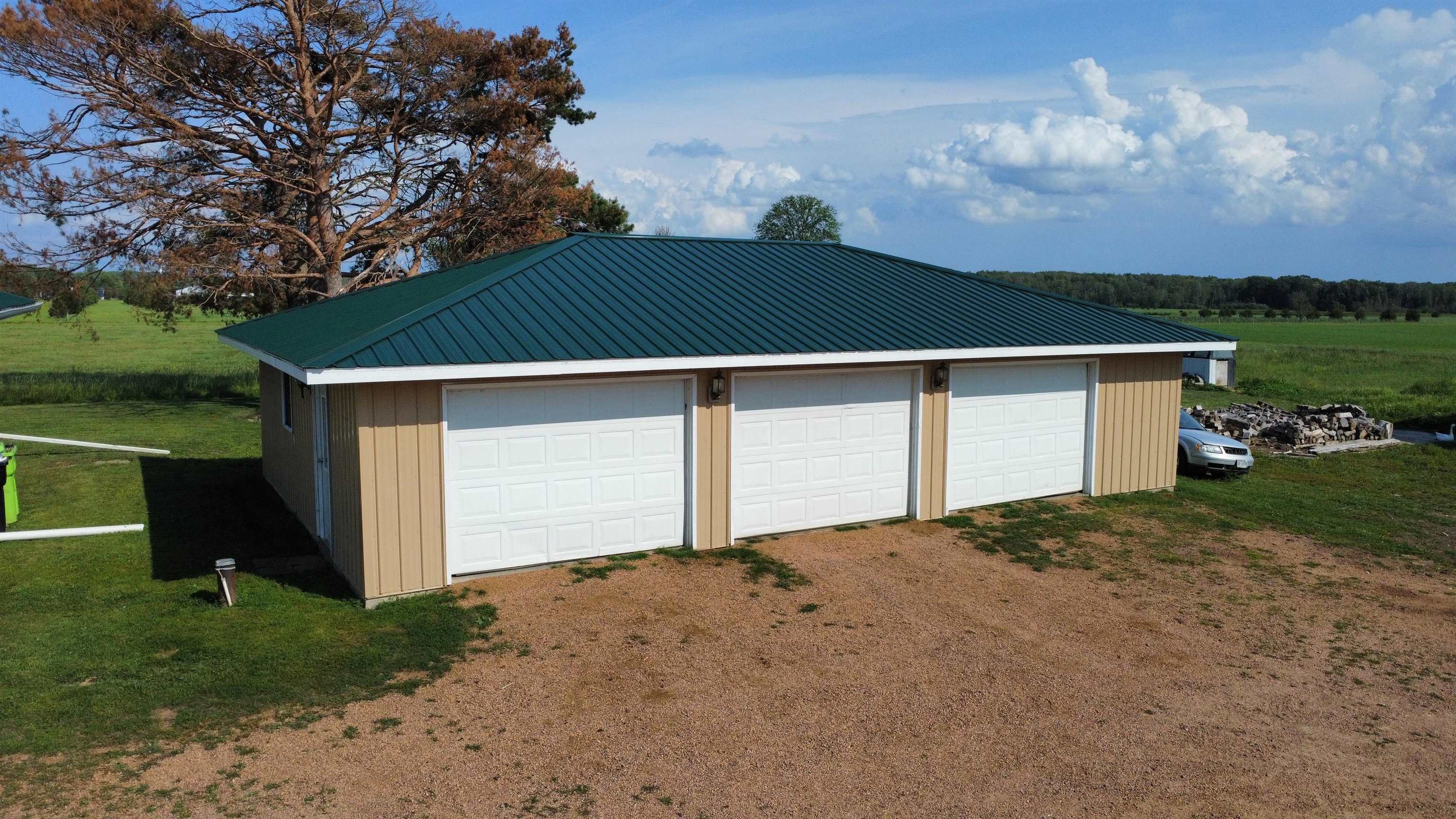 106467 MANN ROAD, Marshfield, Wisconsin 54449, 2 Bedrooms Bedrooms, ,1 BathroomBathrooms,Residential,For Sale,106467 MANN ROAD,22604027