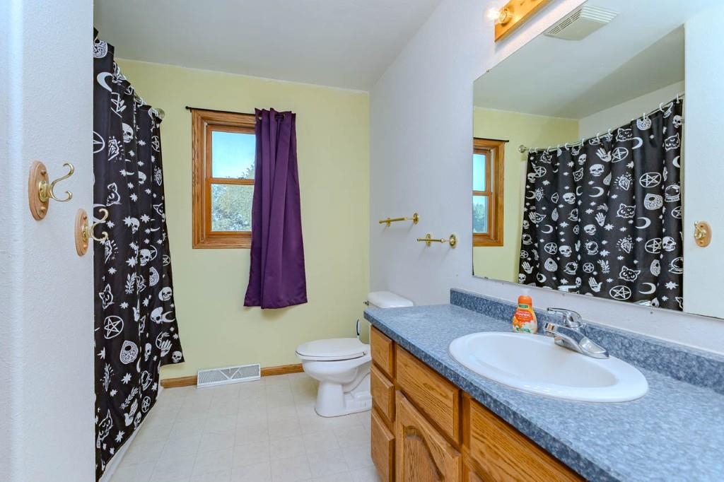 505 PARKWOOD COURT, Mosinee, Wisconsin 54455, 3 Bedrooms Bedrooms, ,2 BathroomsBathrooms,Residential,For Sale,505 PARKWOOD COURT,22604030