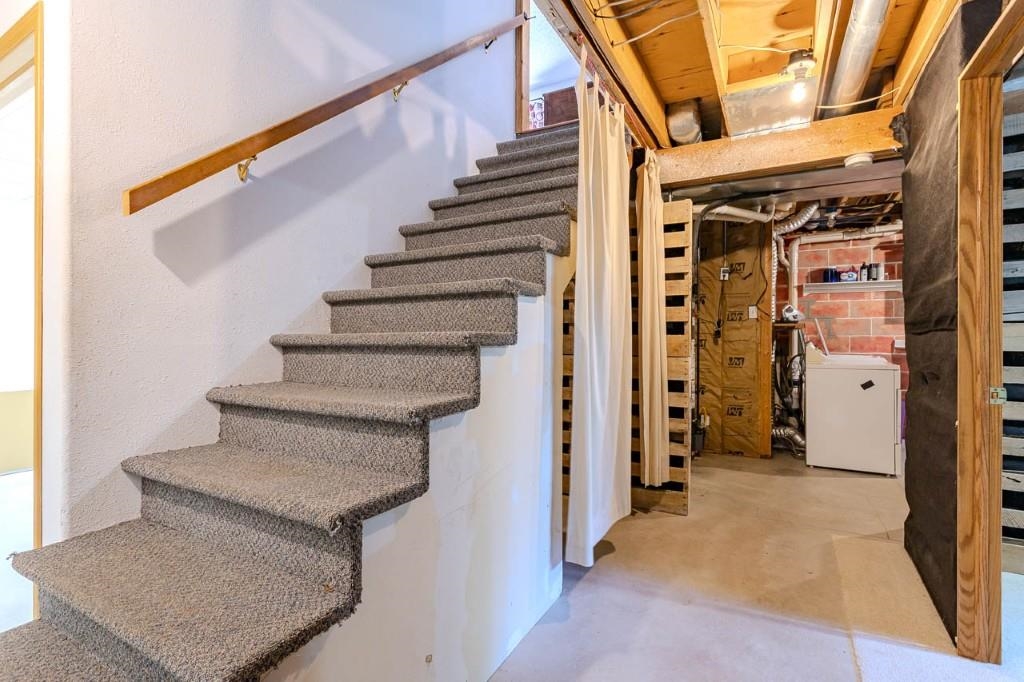 505 PARKWOOD COURT, Mosinee, Wisconsin 54455, 3 Bedrooms Bedrooms, ,2 BathroomsBathrooms,Residential,For Sale,505 PARKWOOD COURT,22604030
