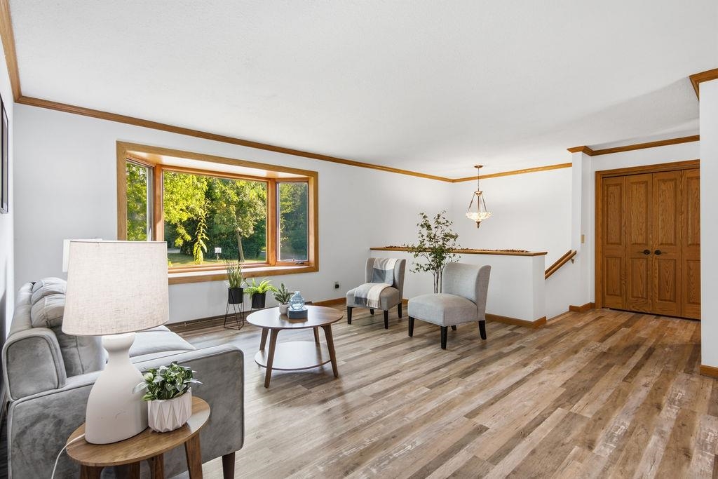 1019 W UPHAM STREET, Marshfield, Wisconsin 54449, 4 Bedrooms Bedrooms, ,2 BathroomsBathrooms,Residential,For Sale,1019 W UPHAM STREET,22604033