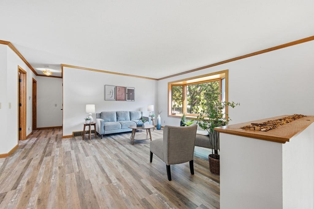 1019 W UPHAM STREET, Marshfield, Wisconsin 54449, 4 Bedrooms Bedrooms, ,2 BathroomsBathrooms,Residential,For Sale,1019 W UPHAM STREET,22604033